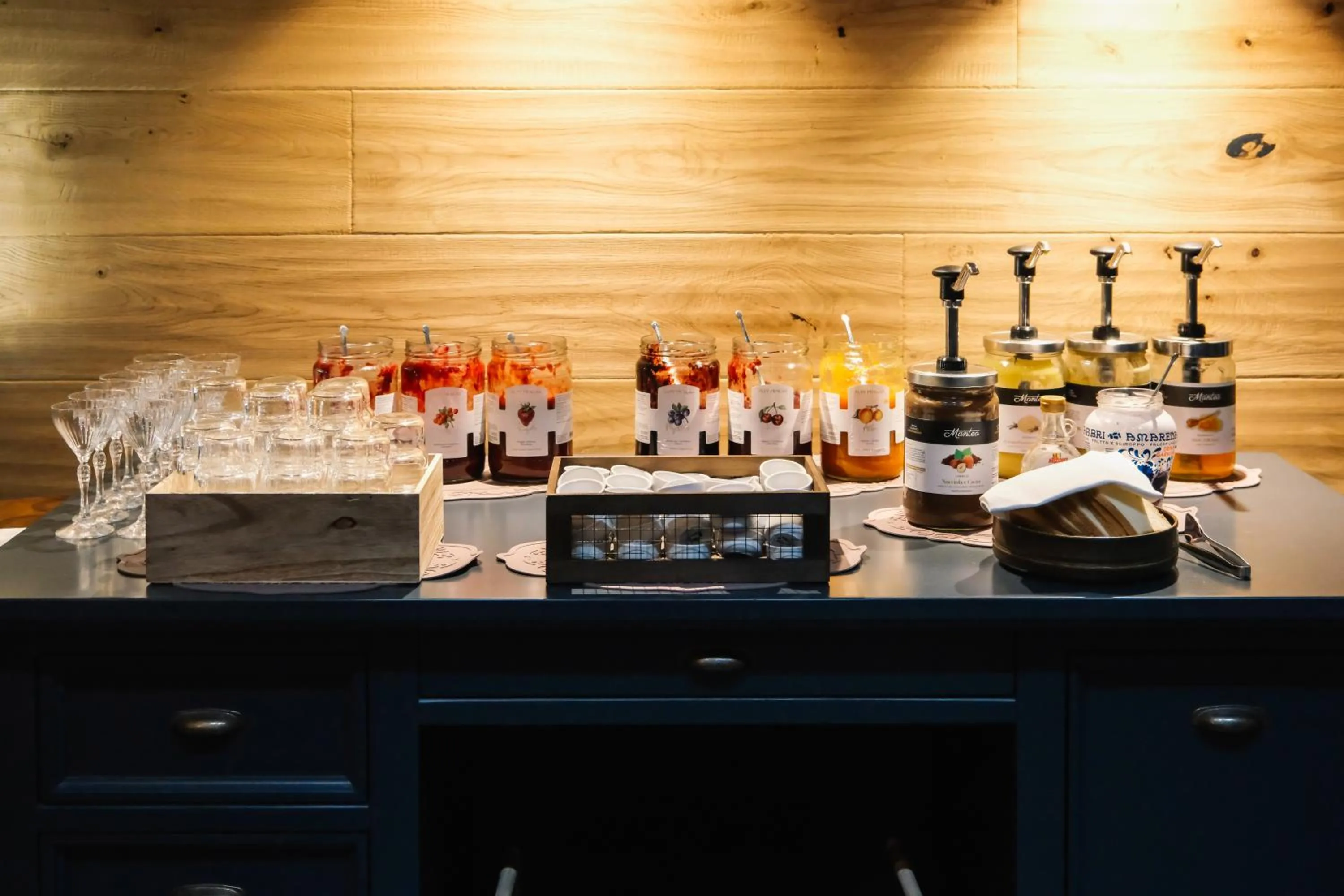 Buffet breakfast in Aria Life Hotel Pinzolo