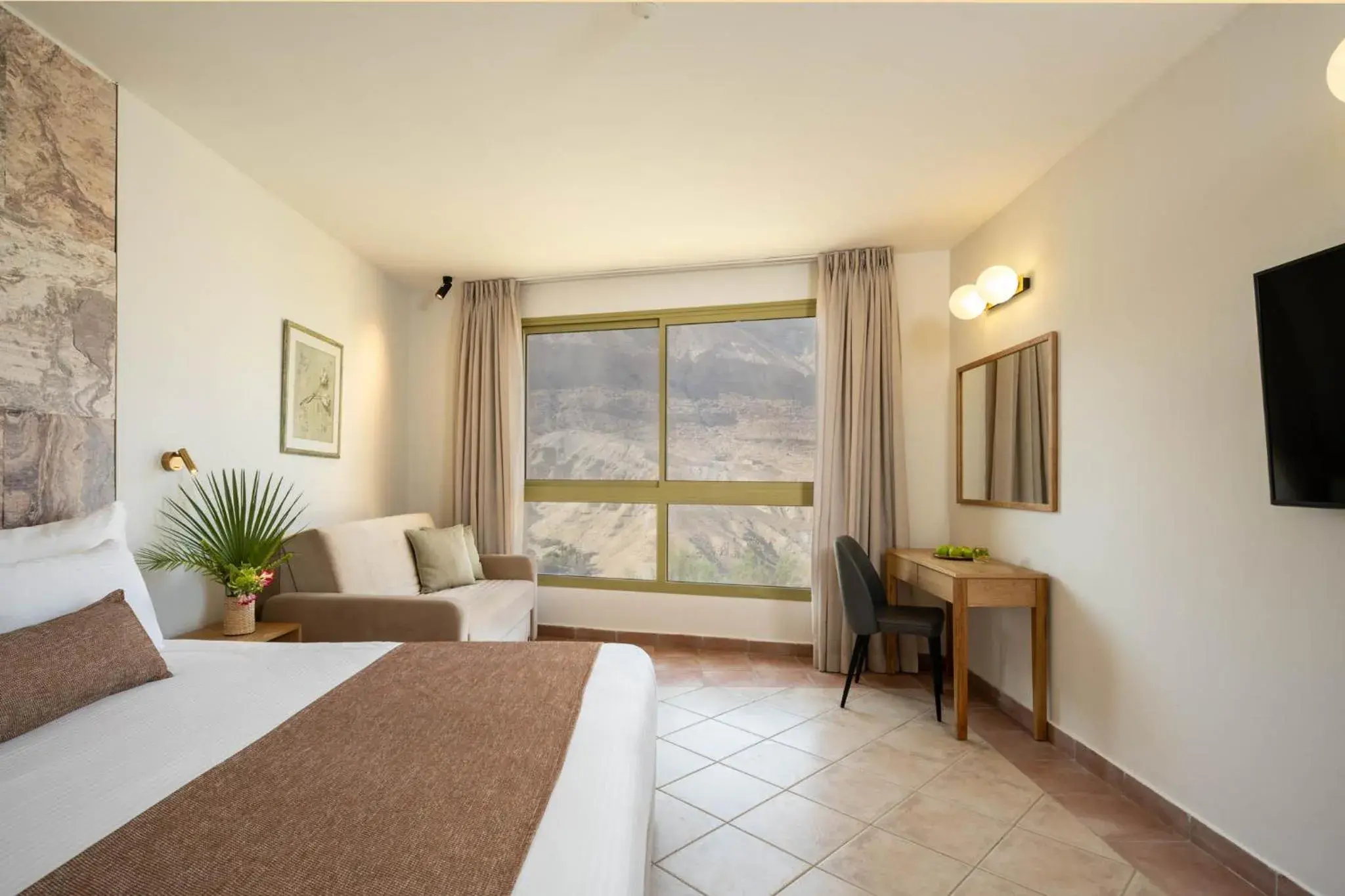 Superior Double or Twin Cliff top view - single occupancy in Ein Gedi Kibbutz Hotel Superior Double or Twin Cliff top view - single occupancy in Ein Gedi Kibbutz Hotel