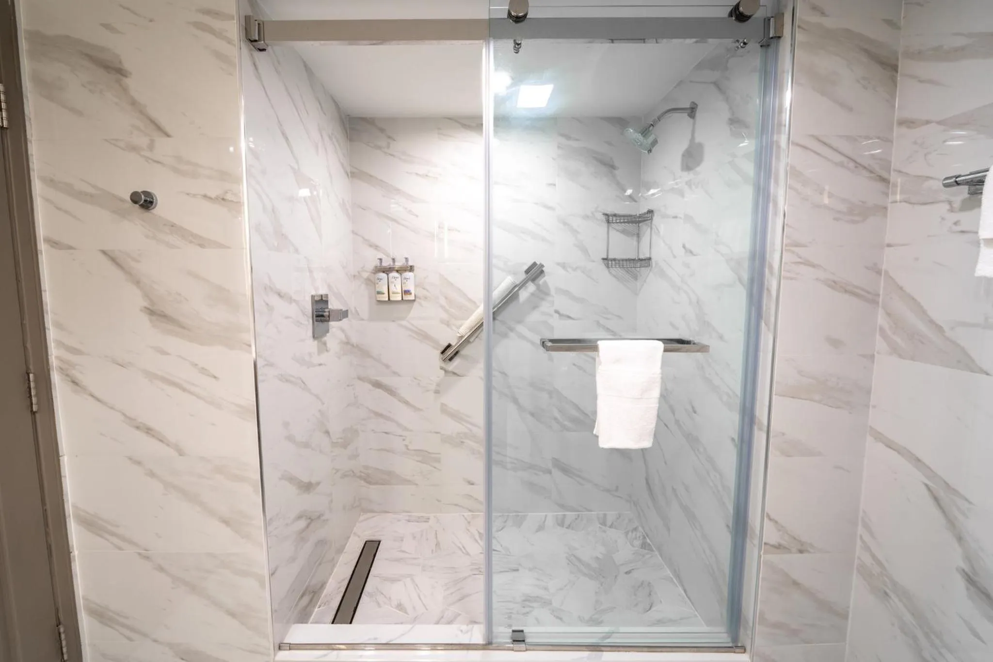 Bathroom in Holiday Inn Express St Augustine Dtwn - Historic by IHG