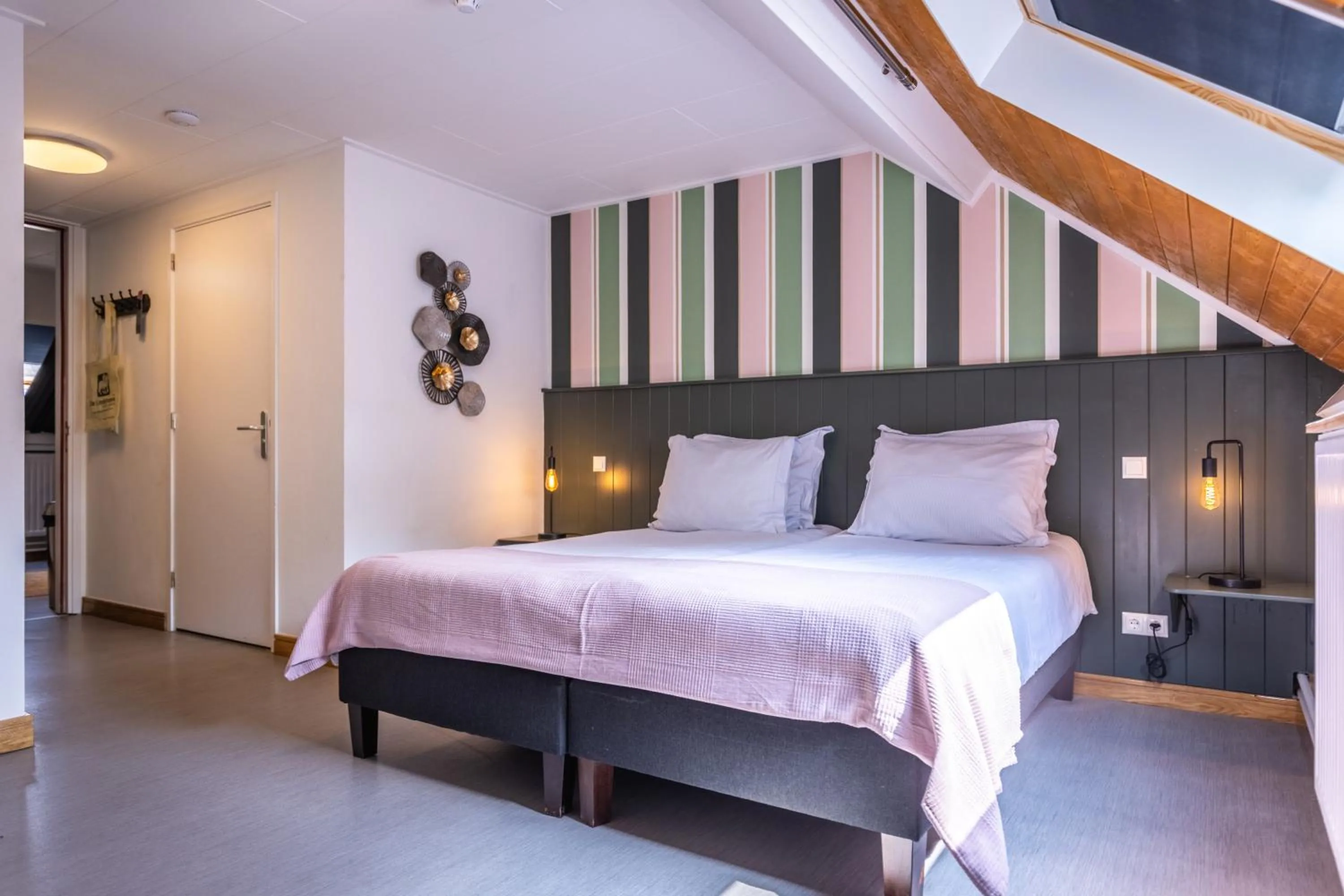 Bed in Hotel Herberg de Lindehoeve