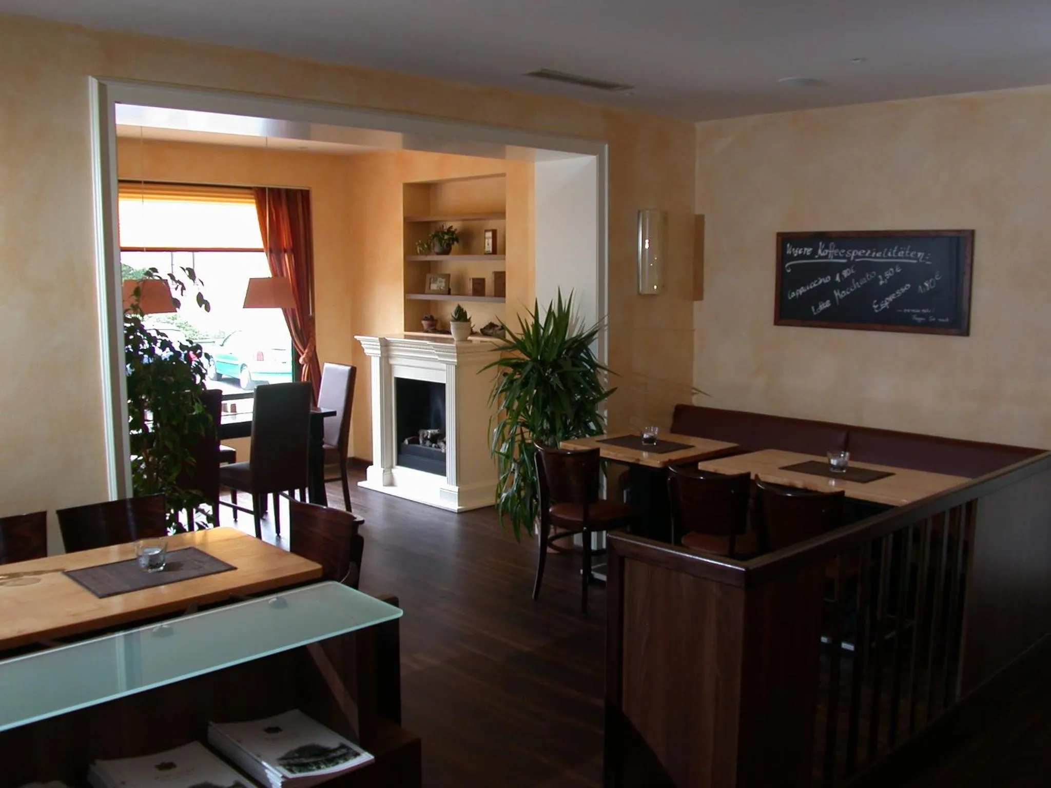 Restaurant/places to eat in Westfälischer Hof