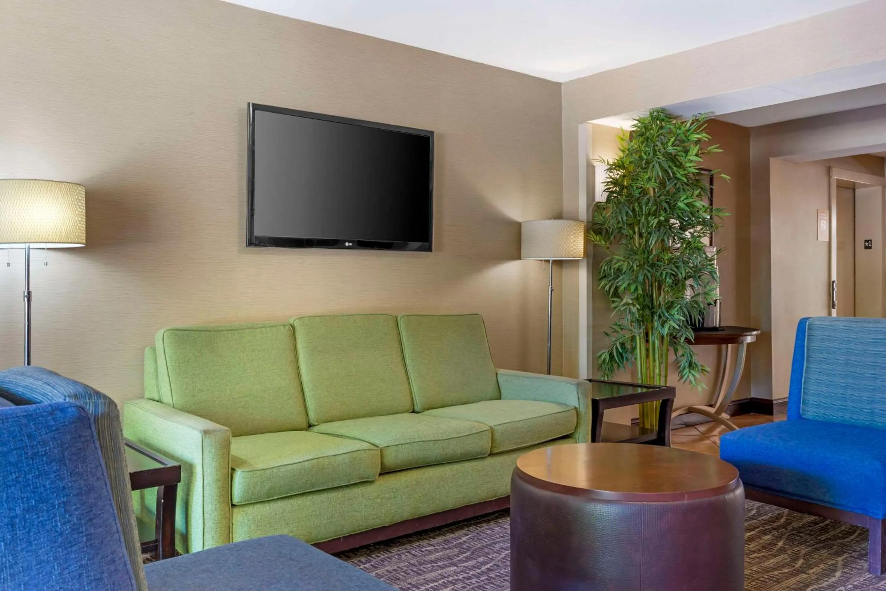 Lobby or reception in Quality Inn Raleigh Downtown