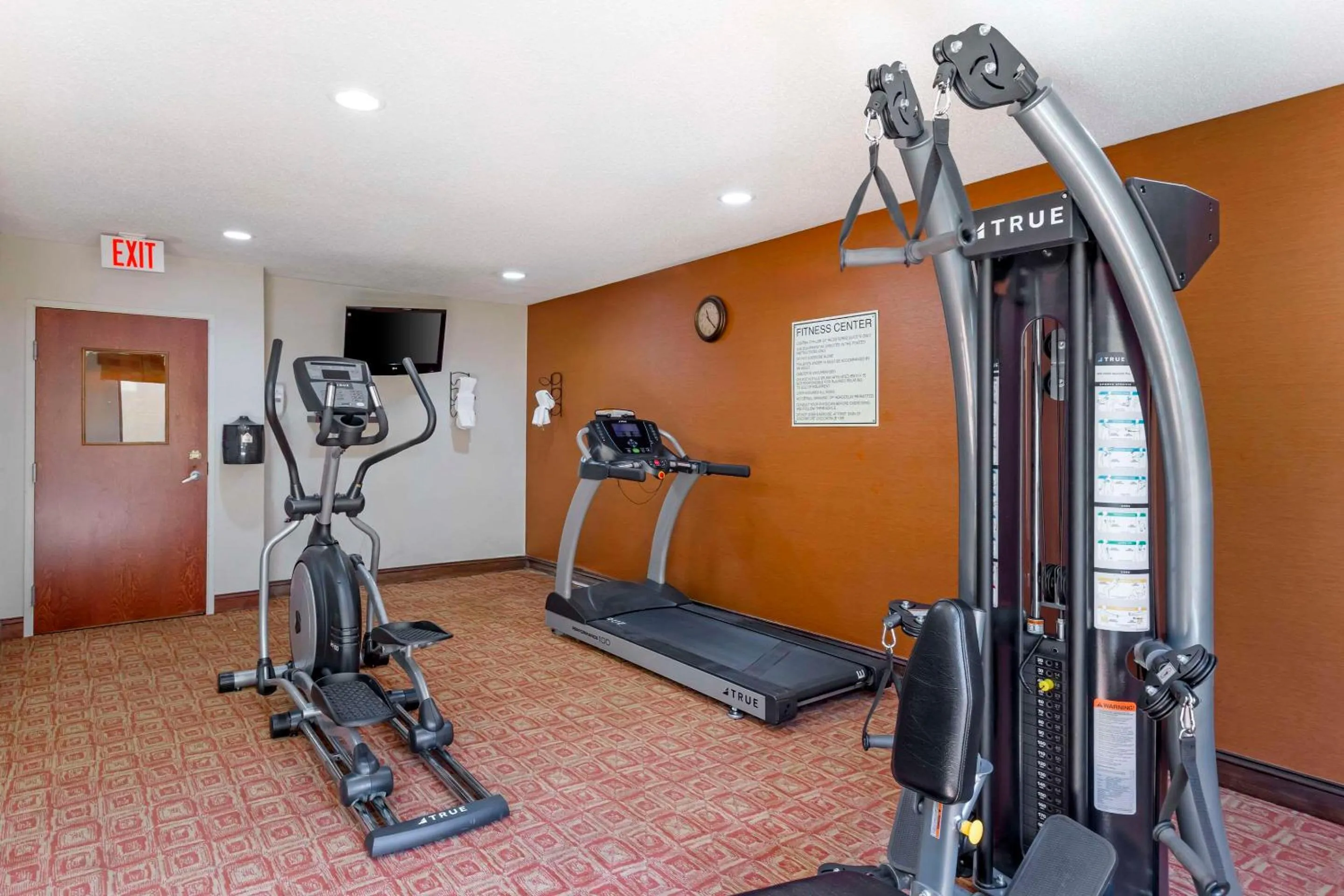Fitness centre/facilities in Quality Inn Raleigh Downtown