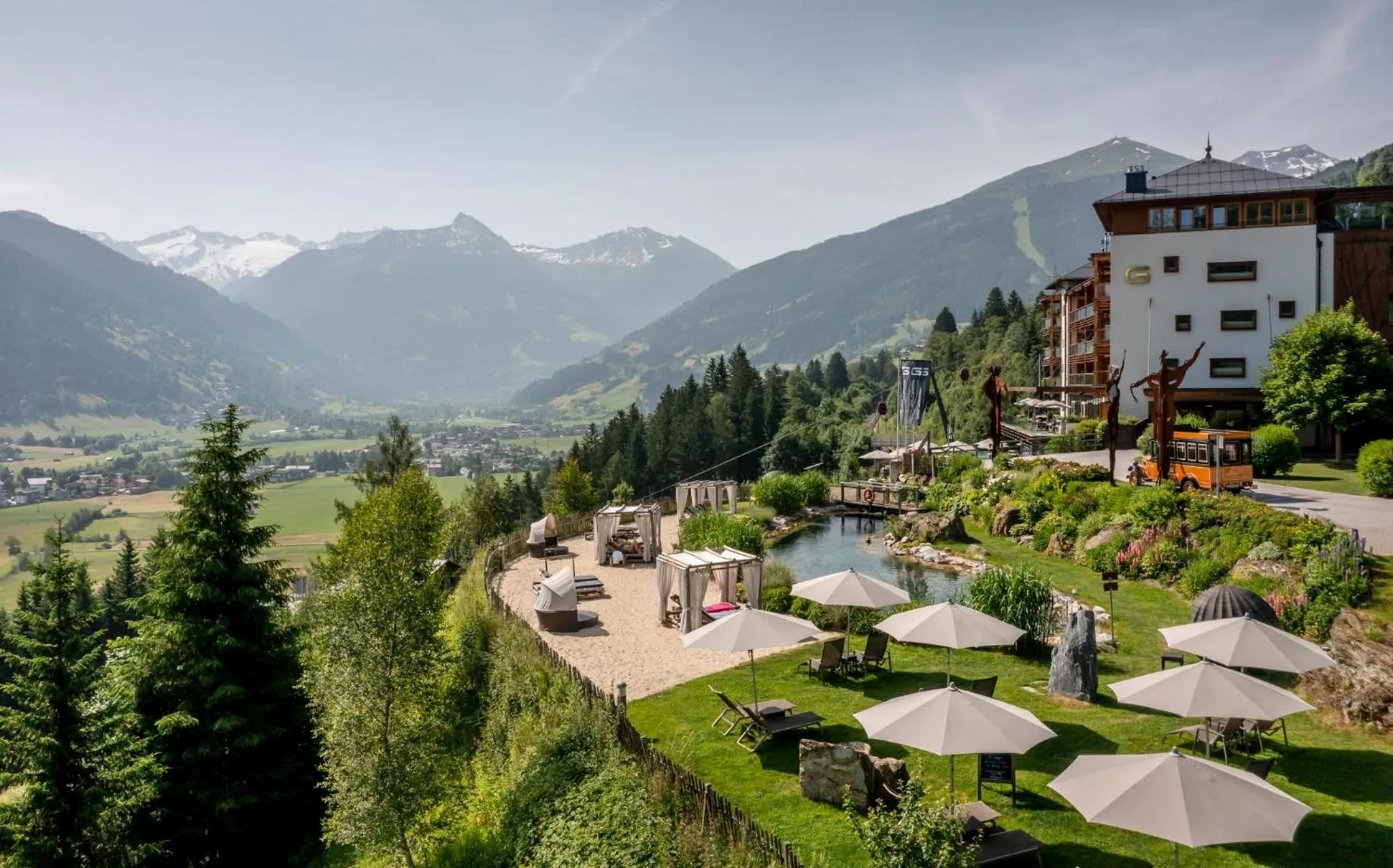 Property building in Das.Goldberg