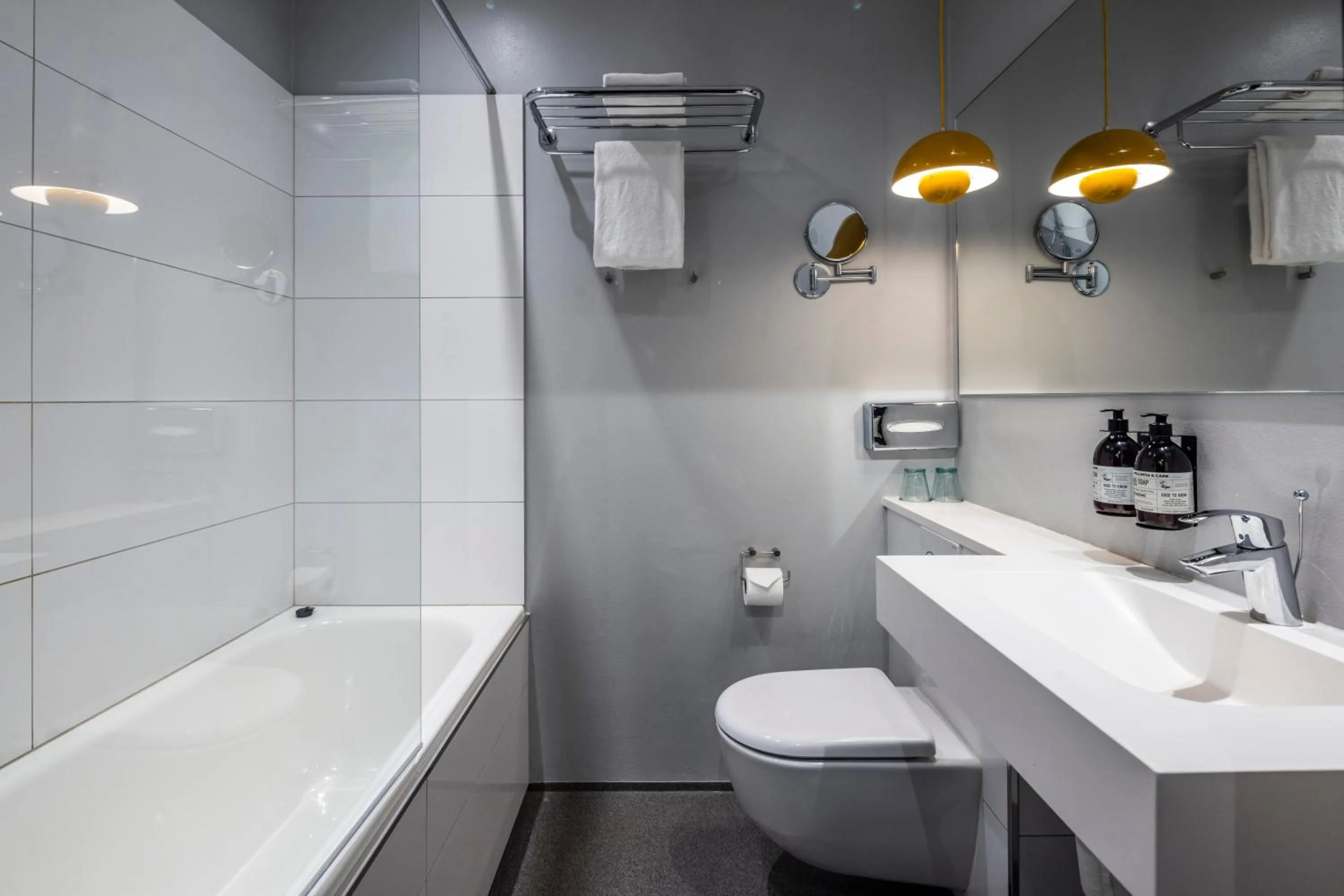 Bathroom in Fjordgaarden - Spa - Hotel - Konference