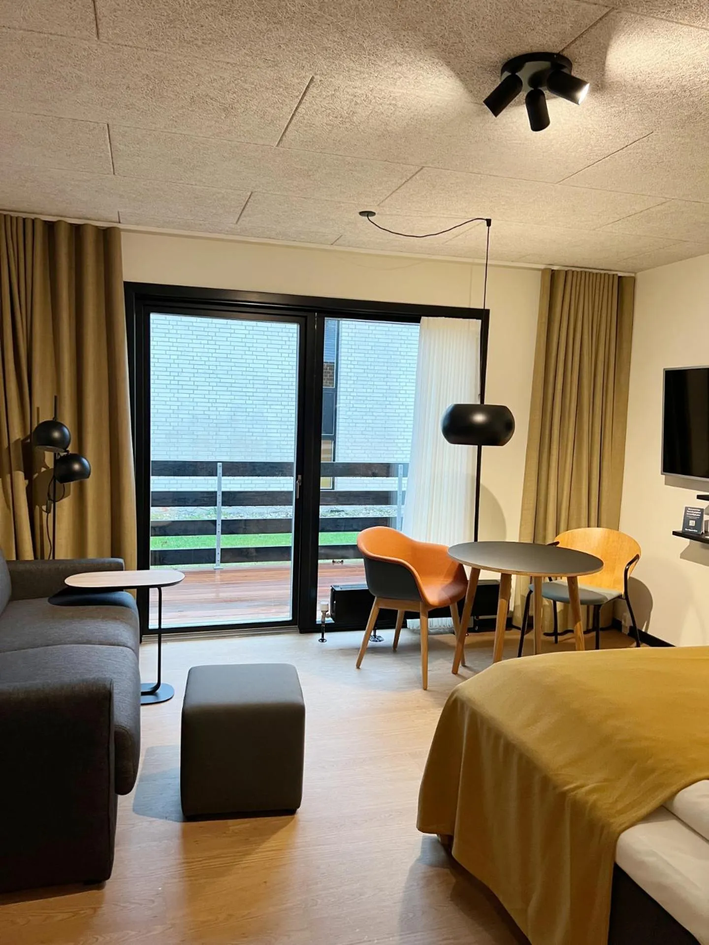 Photo of the whole room, Bed in Fjordgaarden - Spa - Hotel - Konference