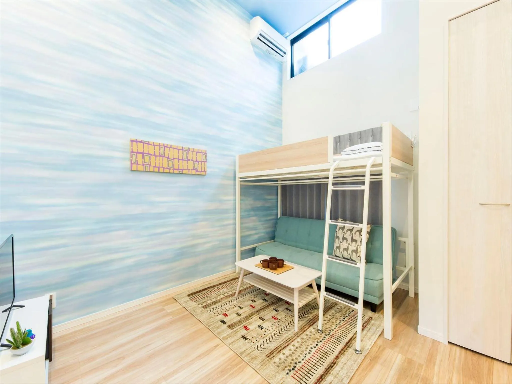 Living room, Bed in TRIP POD YOSHIZUKA C