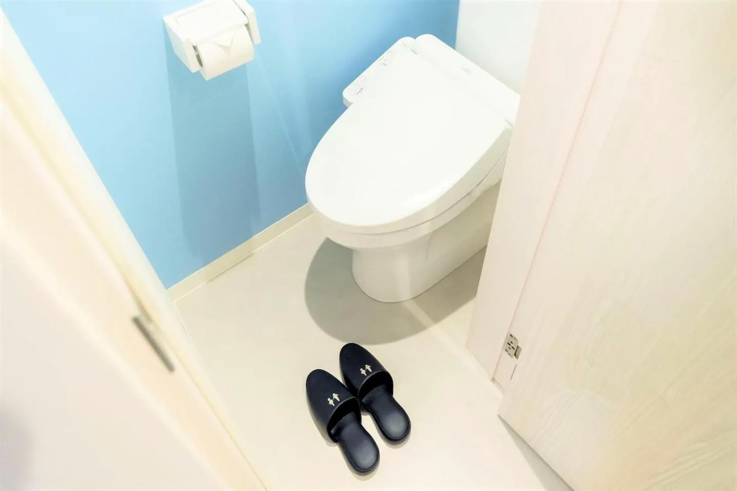 Toilet in TRIP POD YOSHIZUKA C