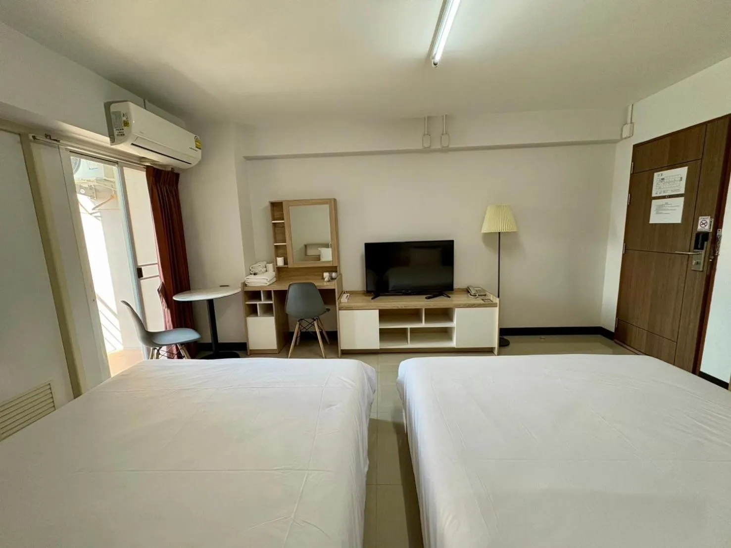 TV and multimedia, Bed in U Sabai Hotel Bangkok