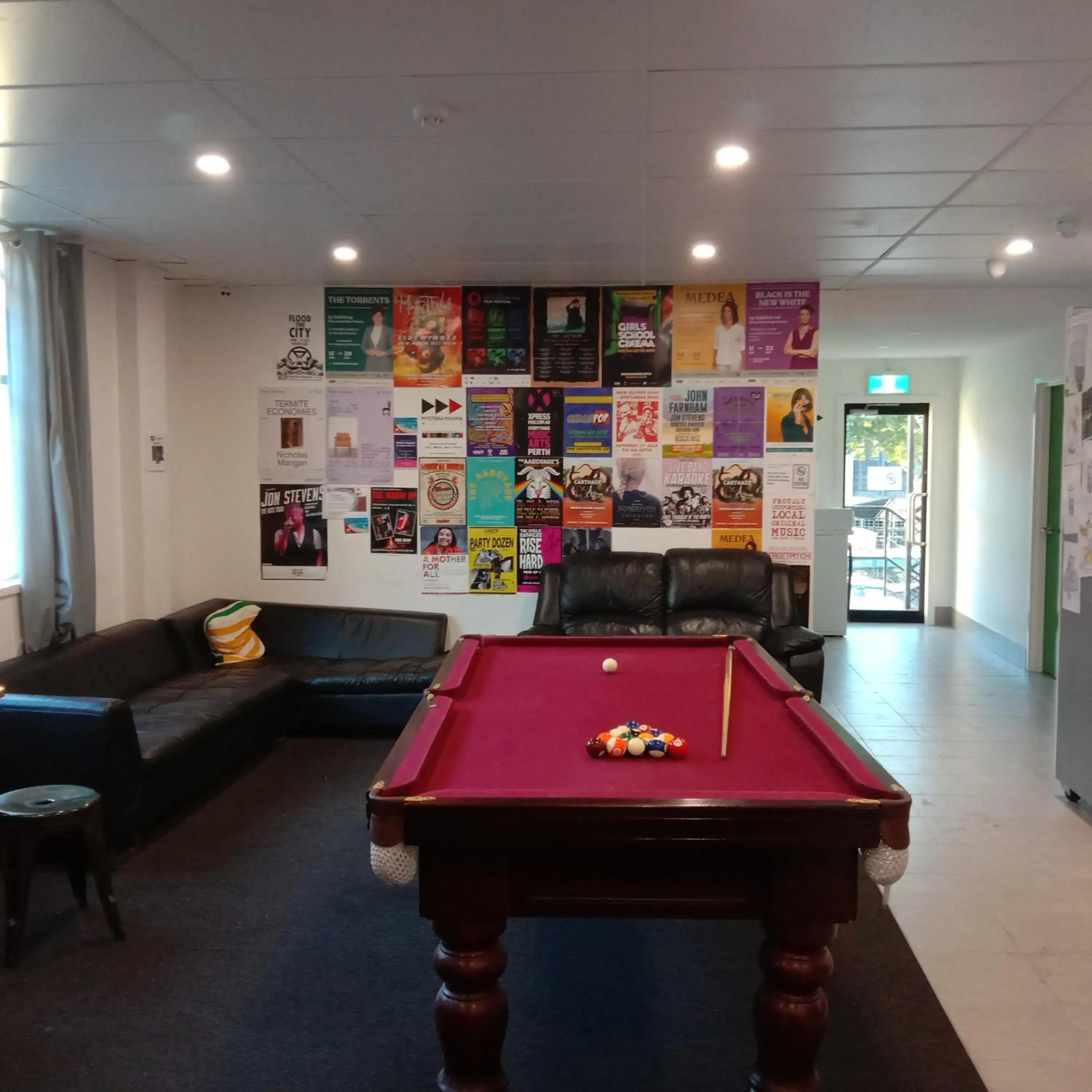 Perth City Backpackers Hostel - note - Valid passport required to check in Perth City Backpackers Hostel - note - Valid passport required to check in