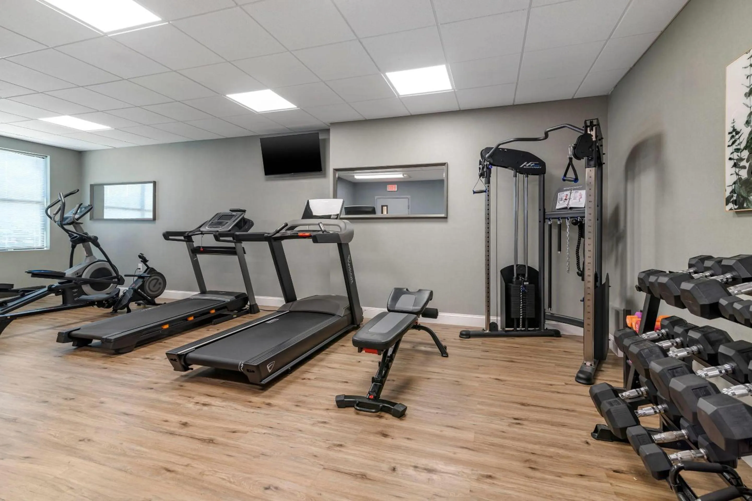 Fitness centre/facilities in Casco Bay Hotel Portland Airport - Maine Mall, an Ascend Collection Hotel