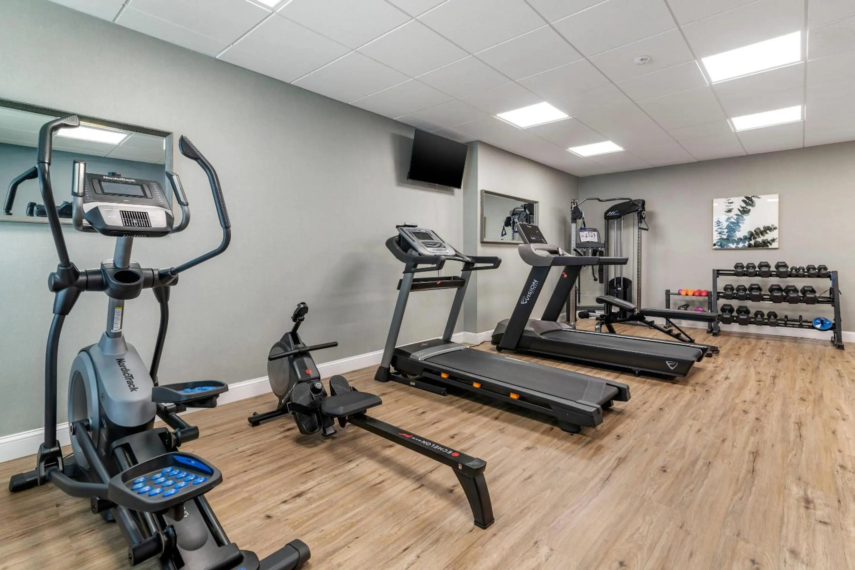 Fitness centre/facilities in Casco Bay Hotel Portland Airport - Maine Mall, an Ascend Collection Hotel