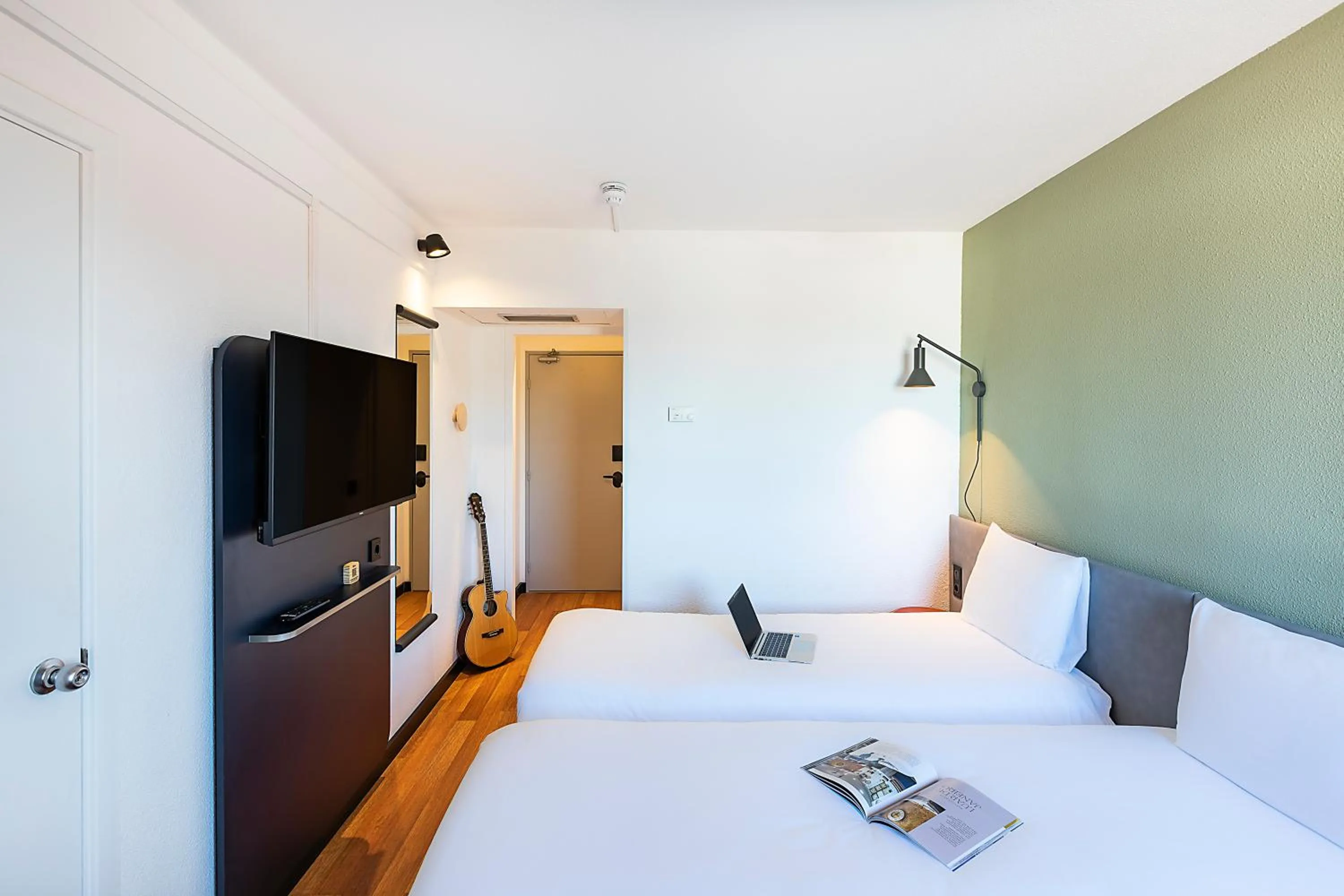 Bed in Hotel ibis Evora