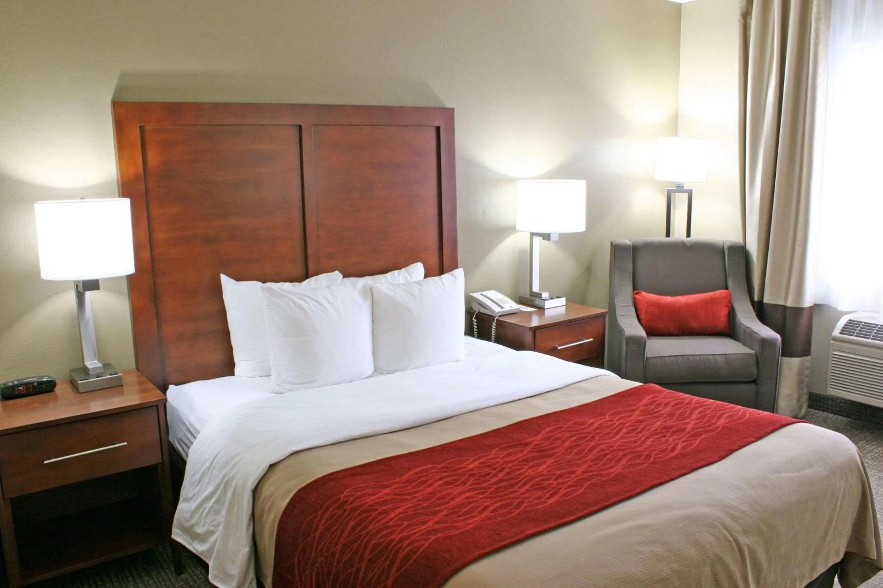 Bedroom, Bed in Comfort Inn Ellensburg