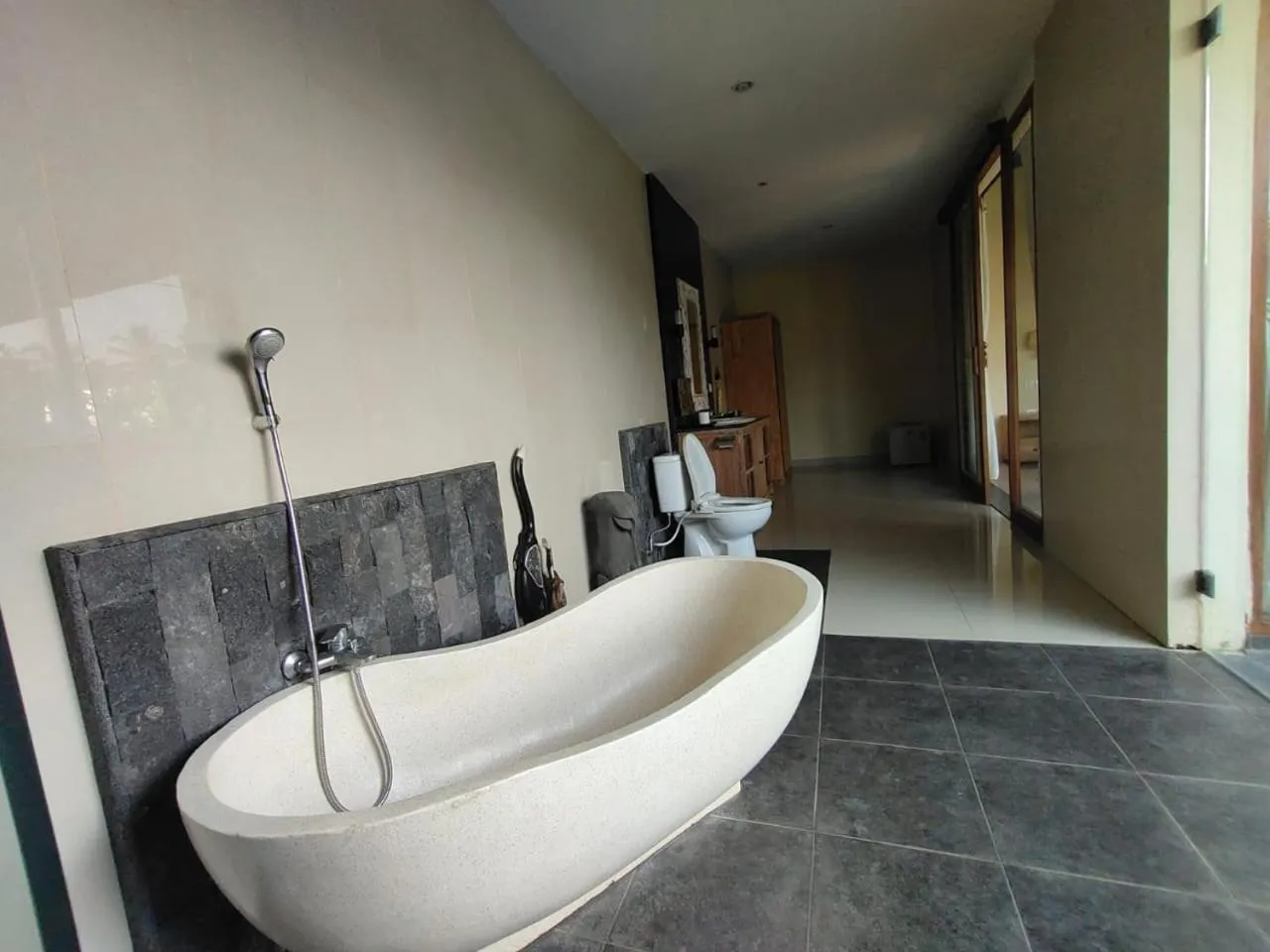 Bath in Asri Sari Ubud Villa & Resort