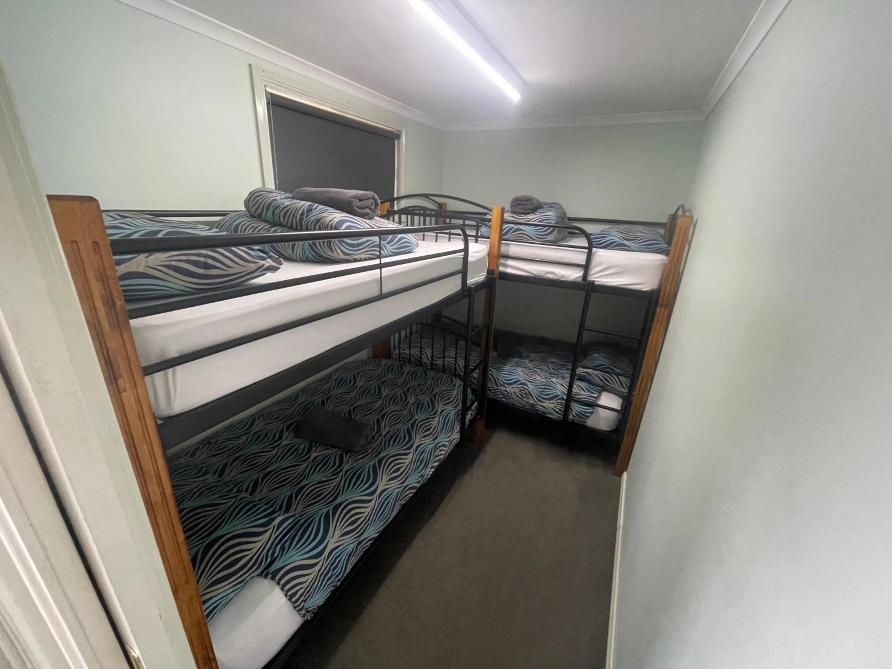 bunk bed, Bed in Acacia Caravan Park & Holiday Units