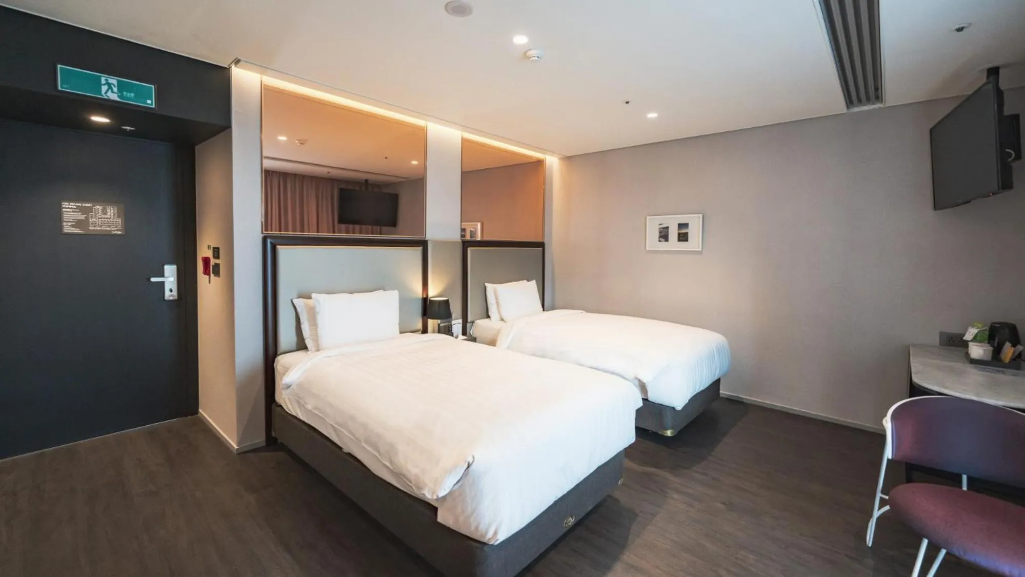 Bed in Lavalse Hotel