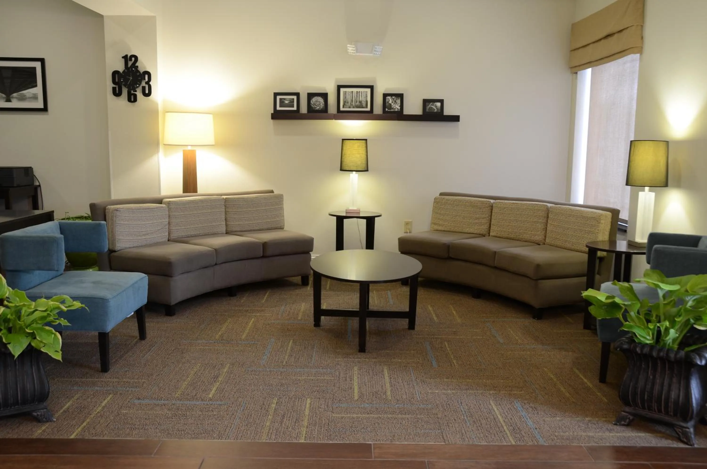 Lobby or reception in Sleep Inn & Suites Cave City