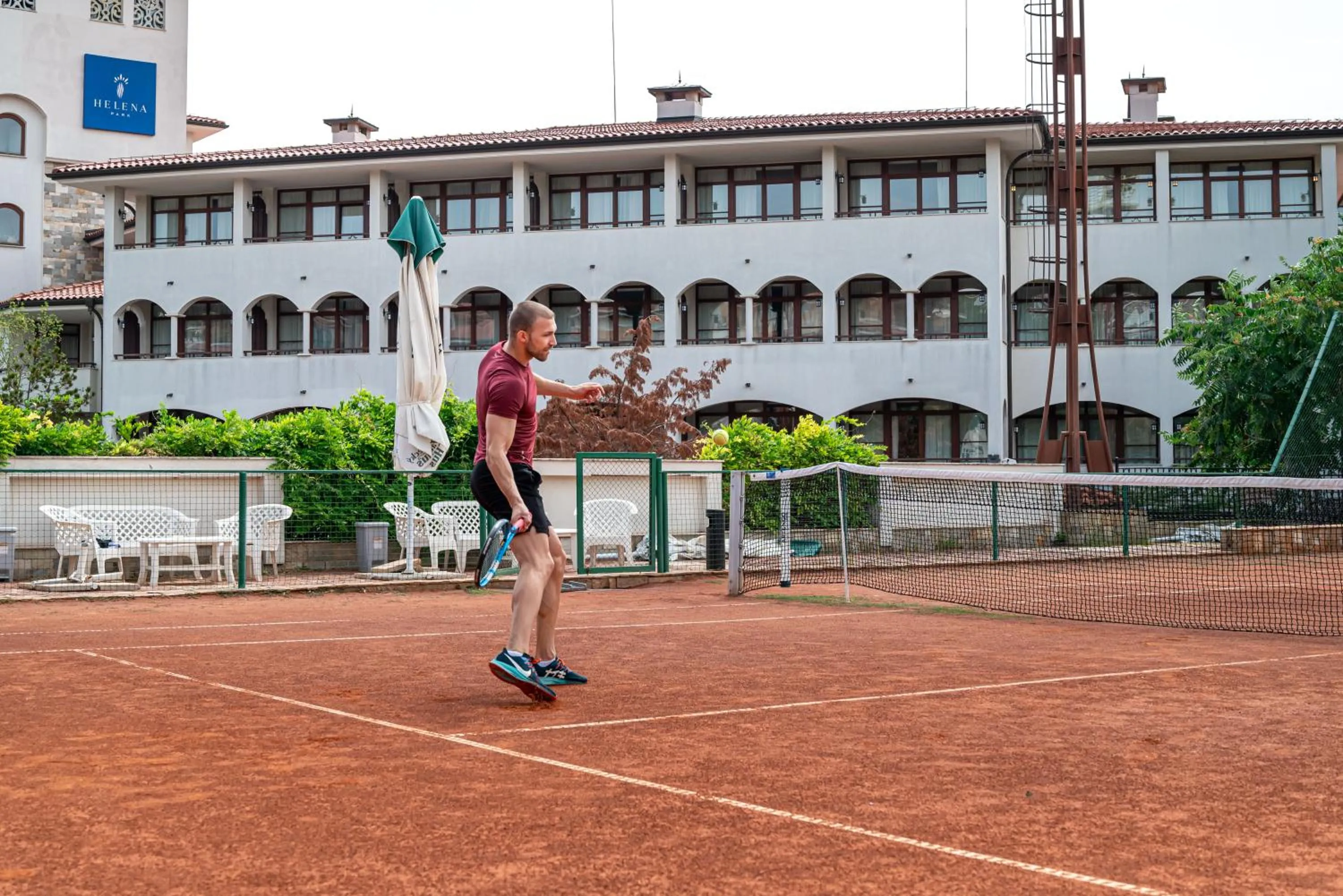 Sports in Helena Sands