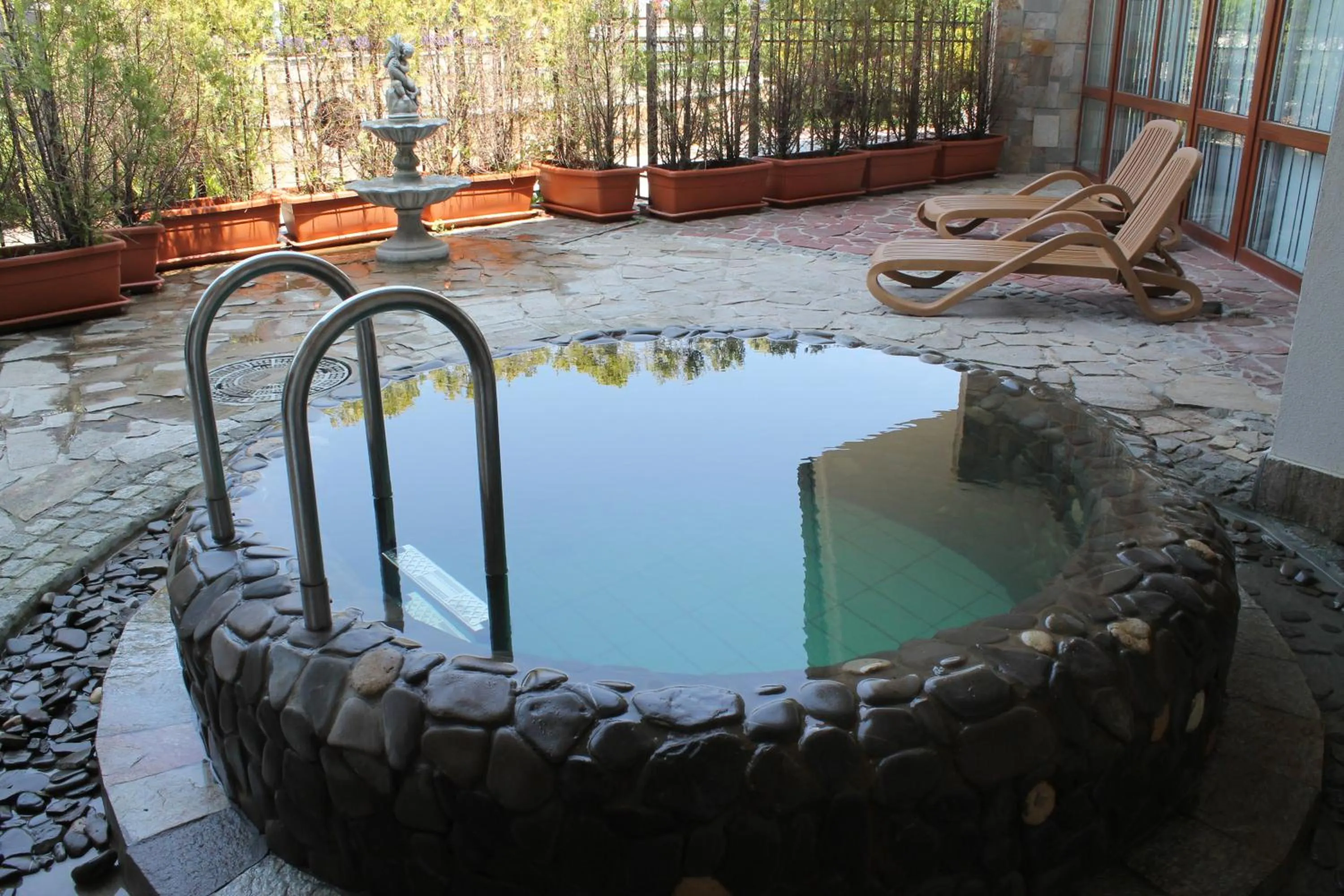 Spa and wellness centre/facilities in Helena Sands