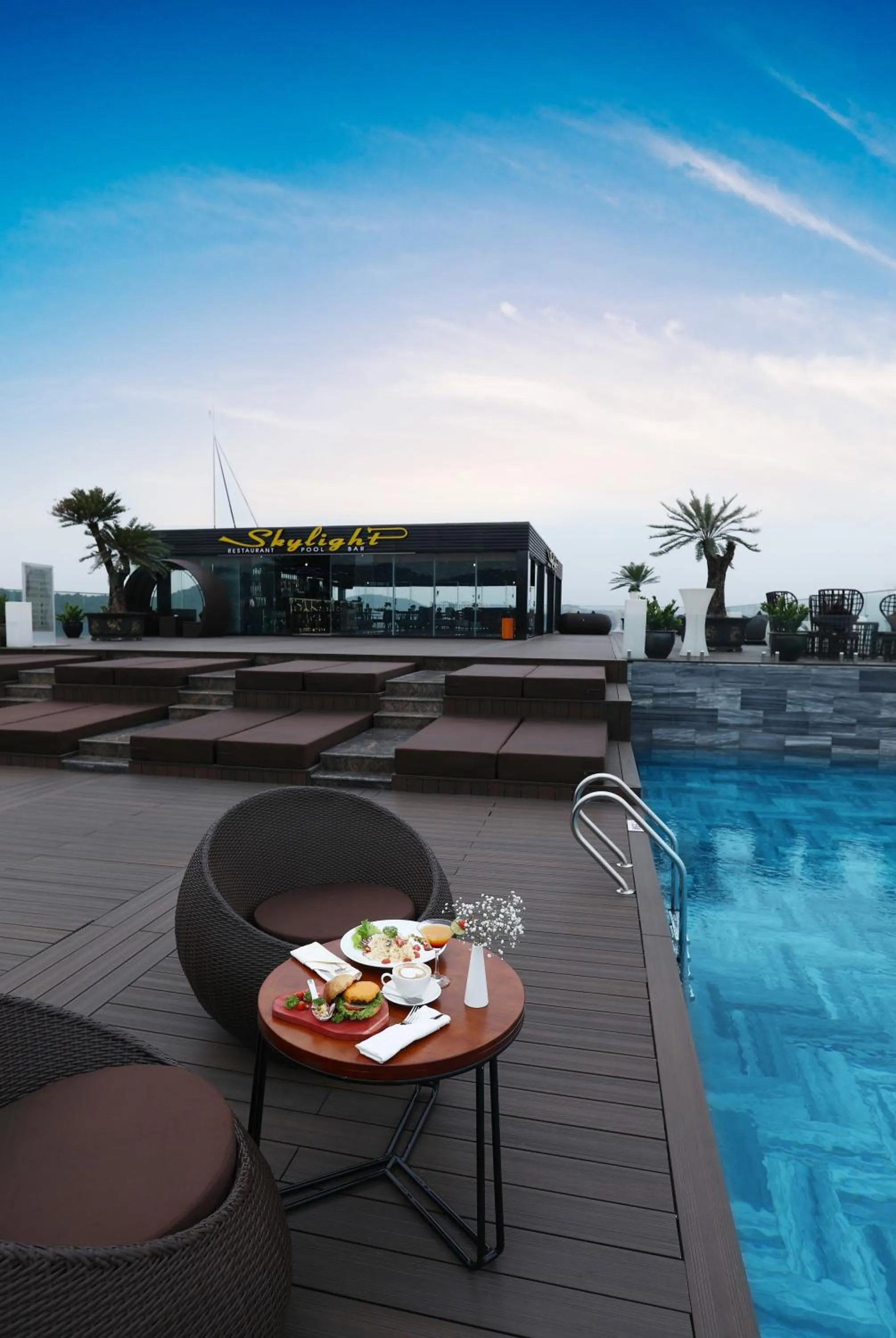 Swimming pool in Central Luxury Hạ Long Hotel