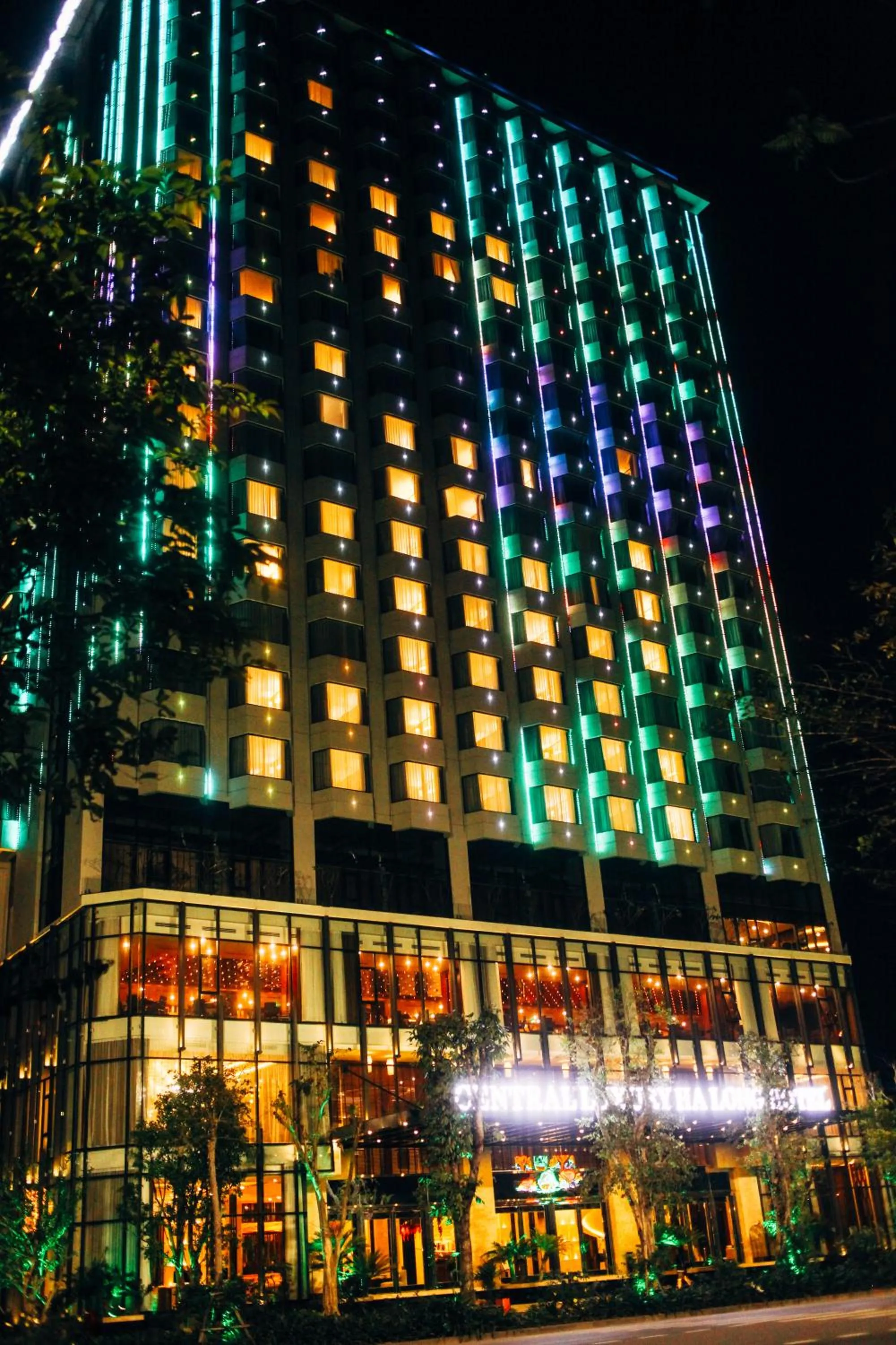 Property building in Central Luxury Hạ Long Hotel