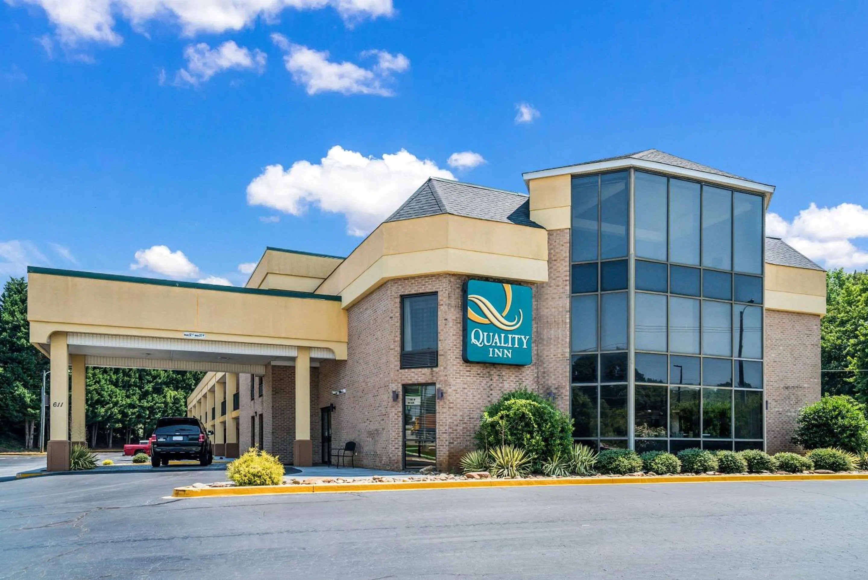 Property building in Quality Inn Greer - Greenville