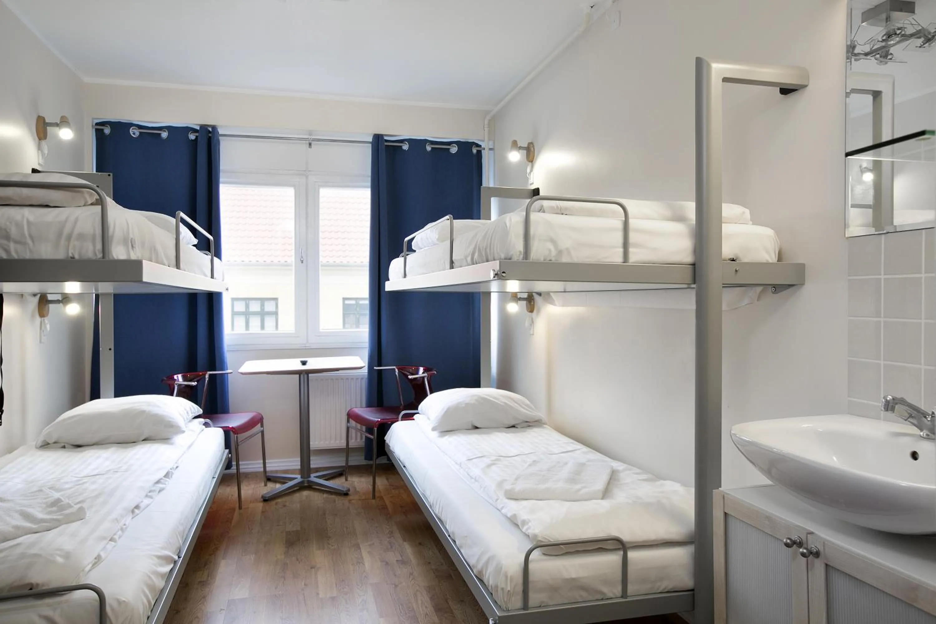 Photo of the whole room, Bed in Hotel Copenhagen