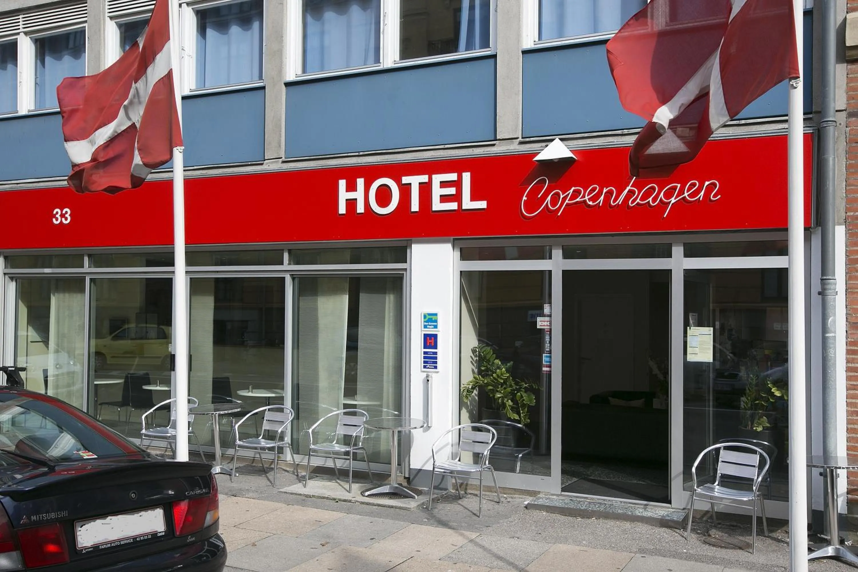 Facade/entrance in Hotel Copenhagen