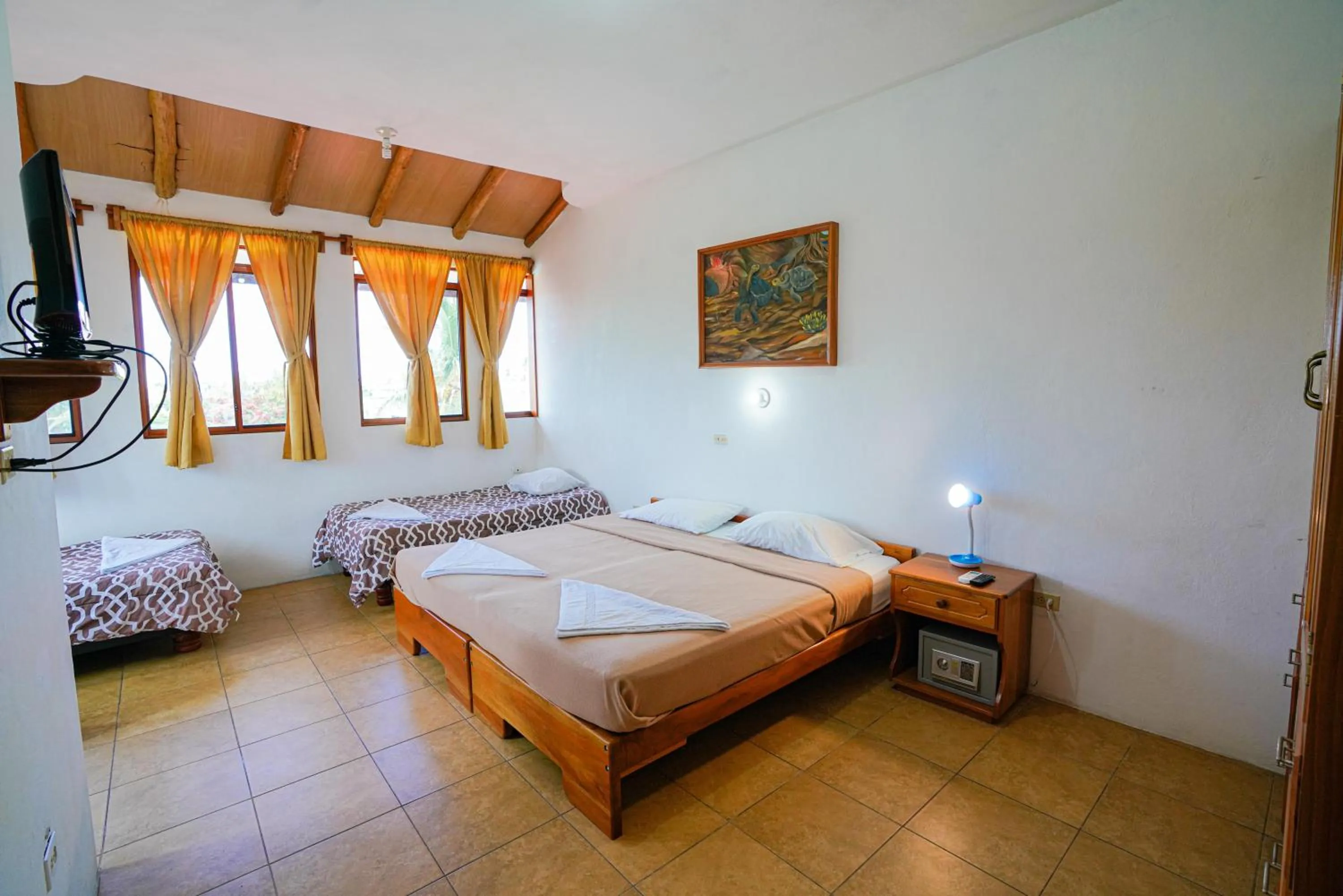 Bed in Galapagos Verde Azul