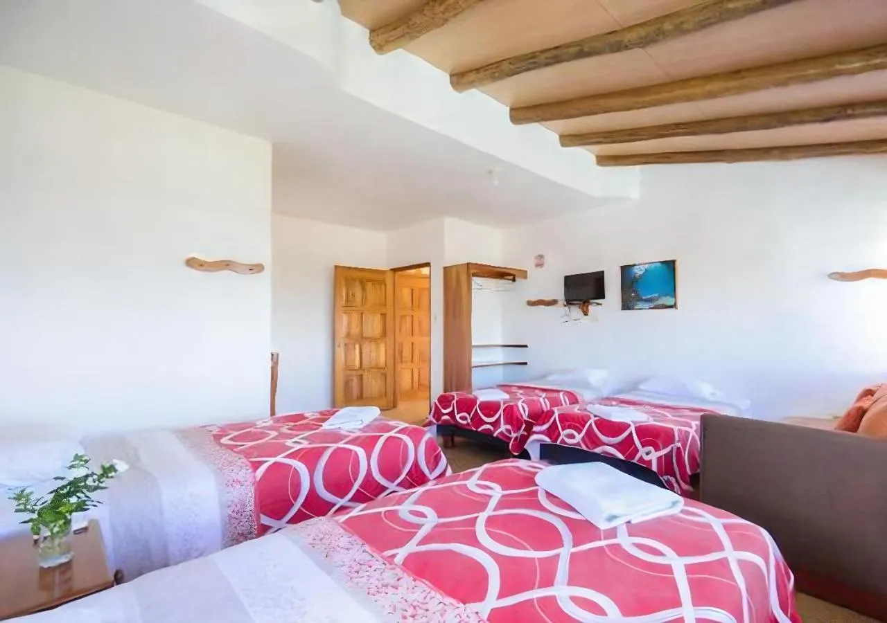 Bed in Galapagos Verde Azul