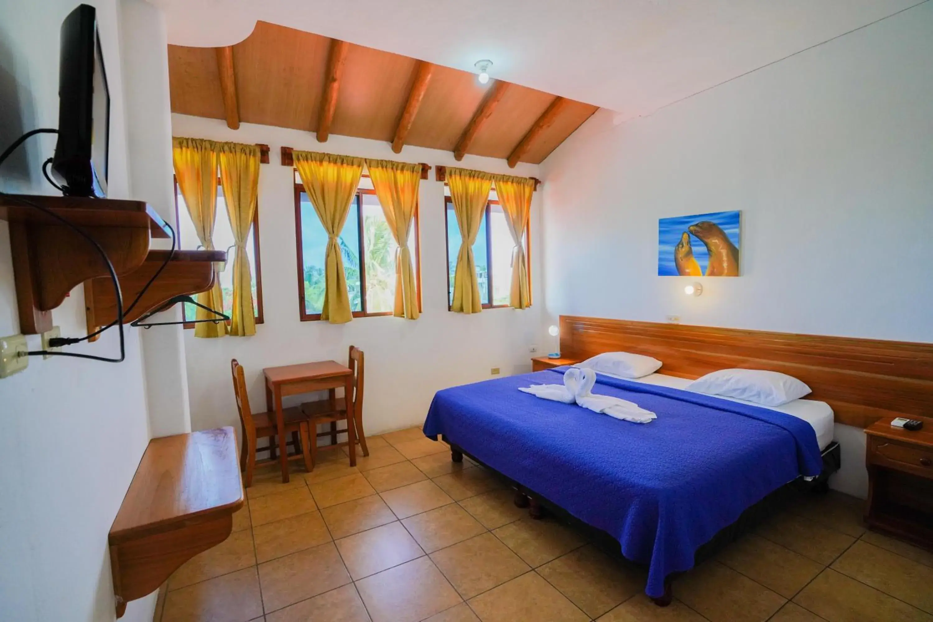 Deluxe King Room in Galapagos Verde Azul Deluxe King Room in Galapagos Verde Azul