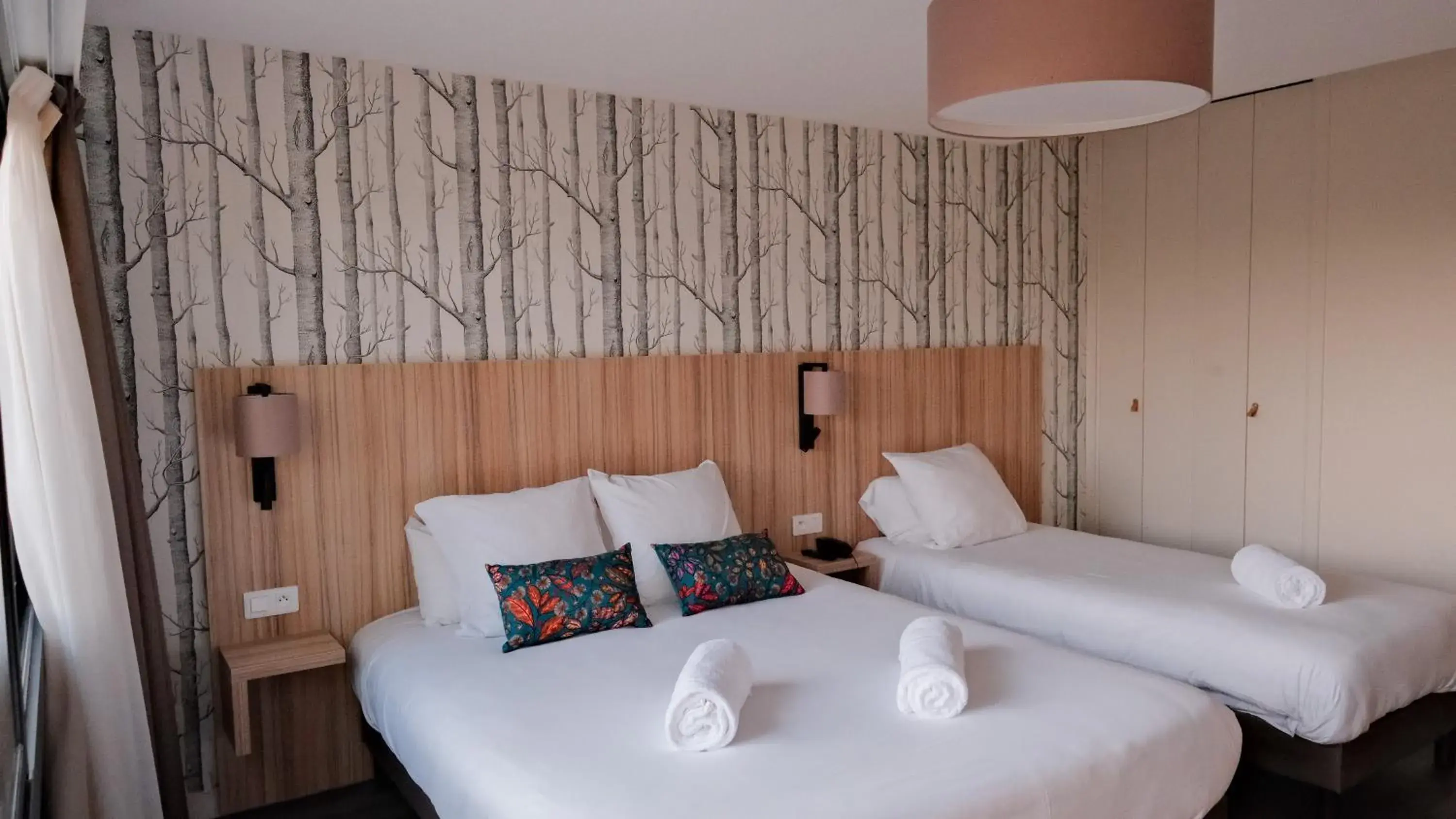 Deluxe Triple Room in Le Bois d'Imbert - Memory Collection Deluxe Triple Room in Le Bois d'Imbert - Memory Collection