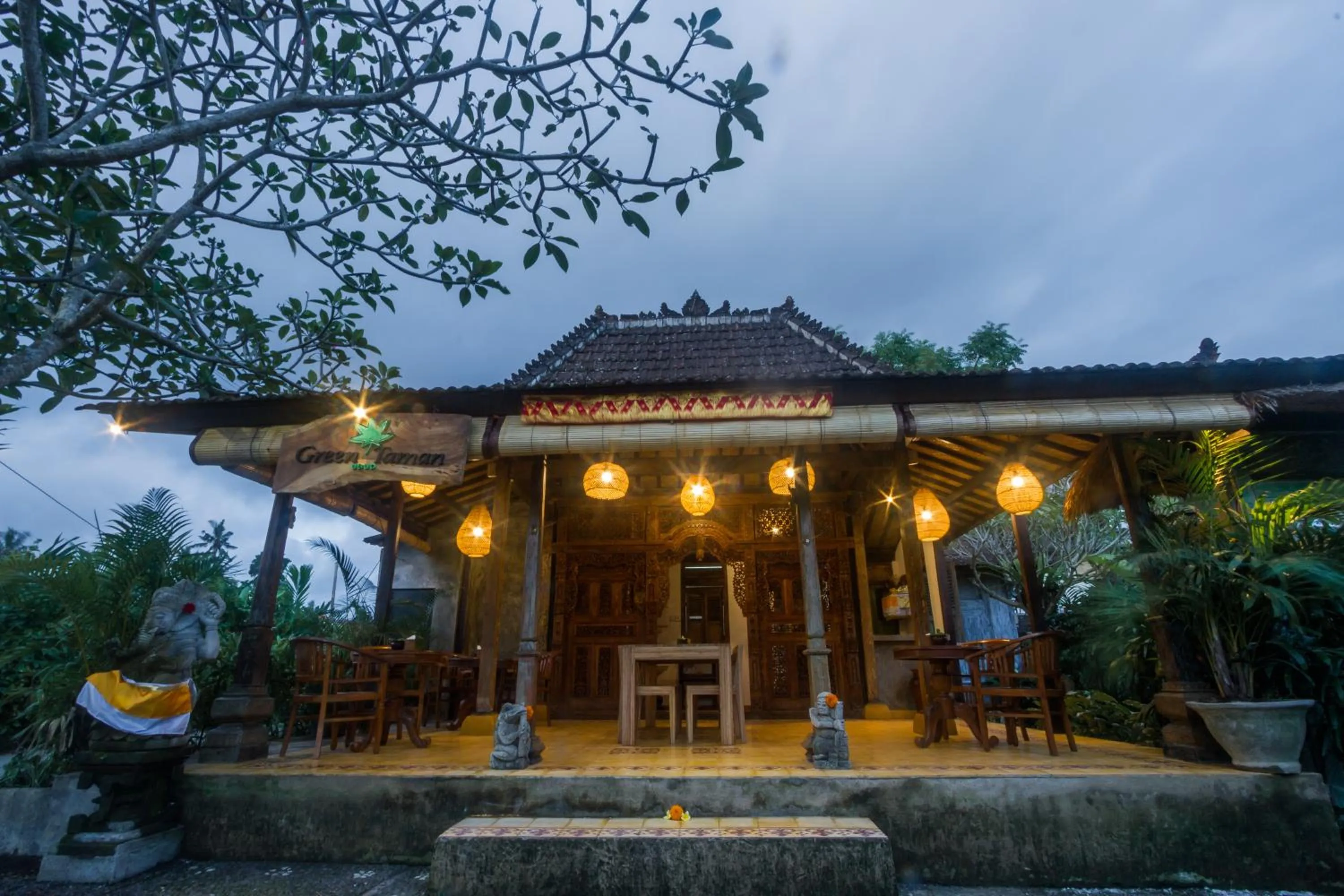 Restaurant/places to eat in Green Taman Ubud by Prasi