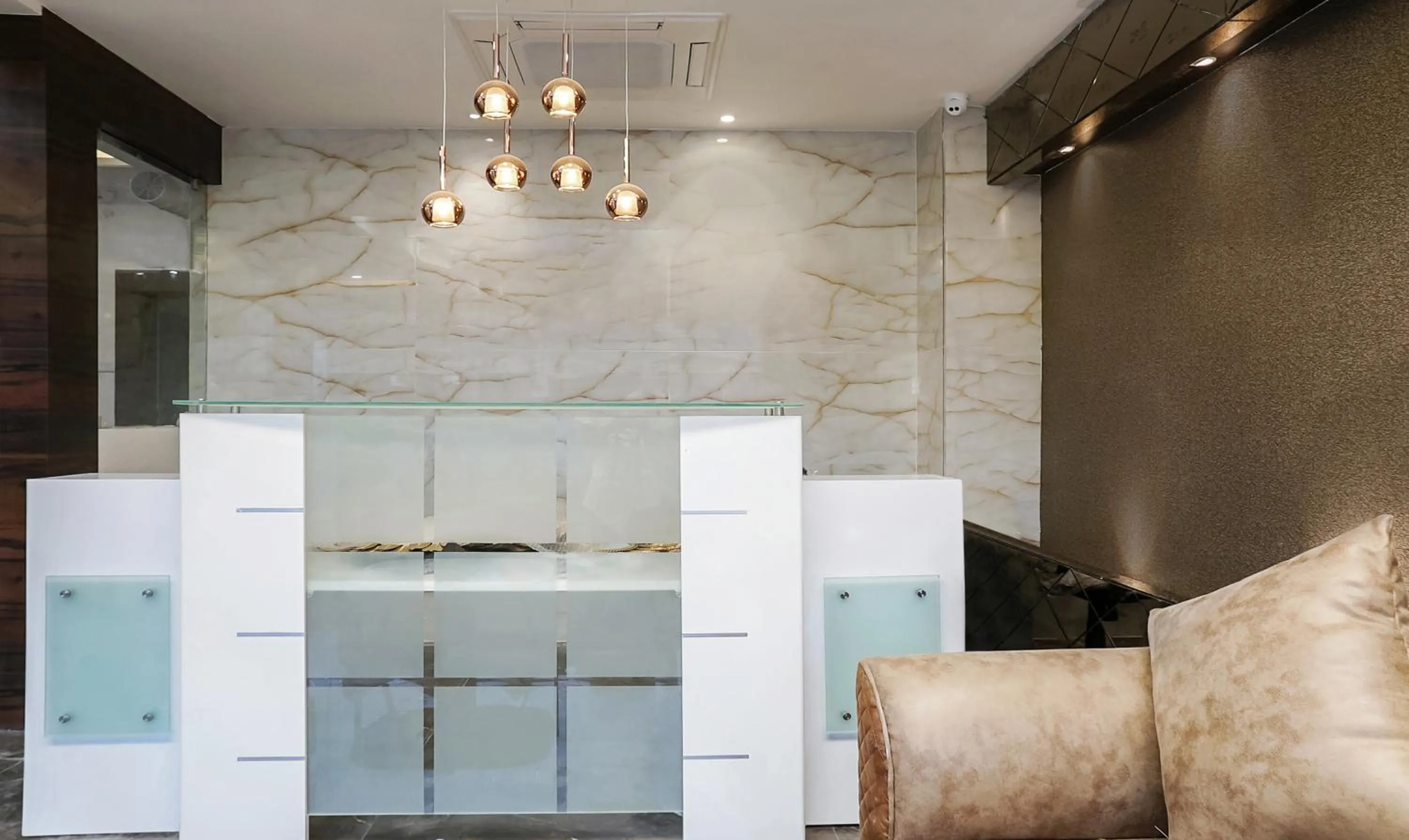 Lobby or reception in Treebo Hotel A1