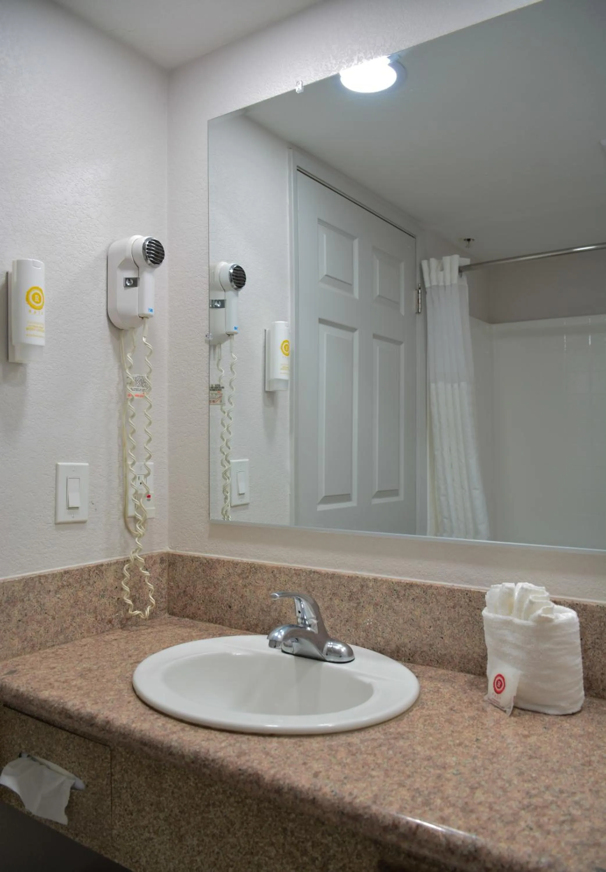 Comfort Inn & Suites Moreno Valley near March Air Reserve Base