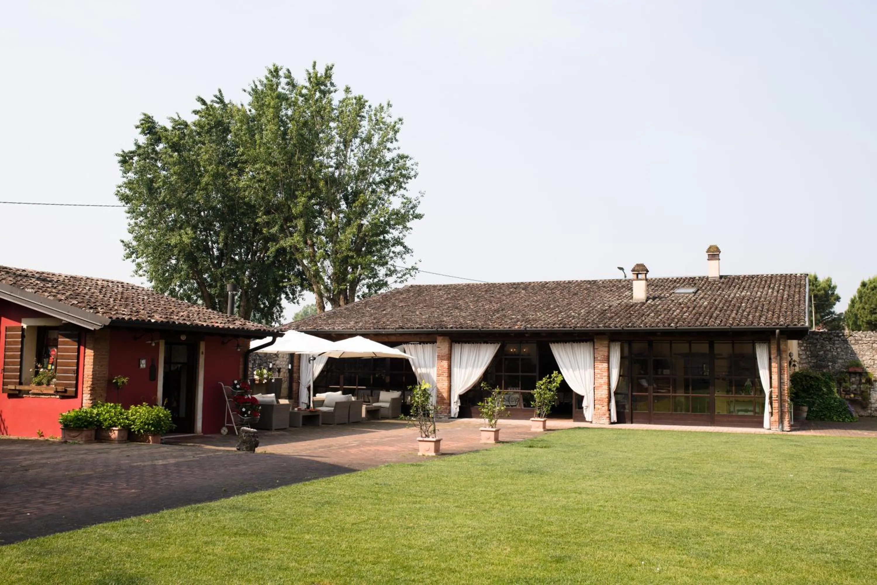 Property building in Musella Winery & Relais