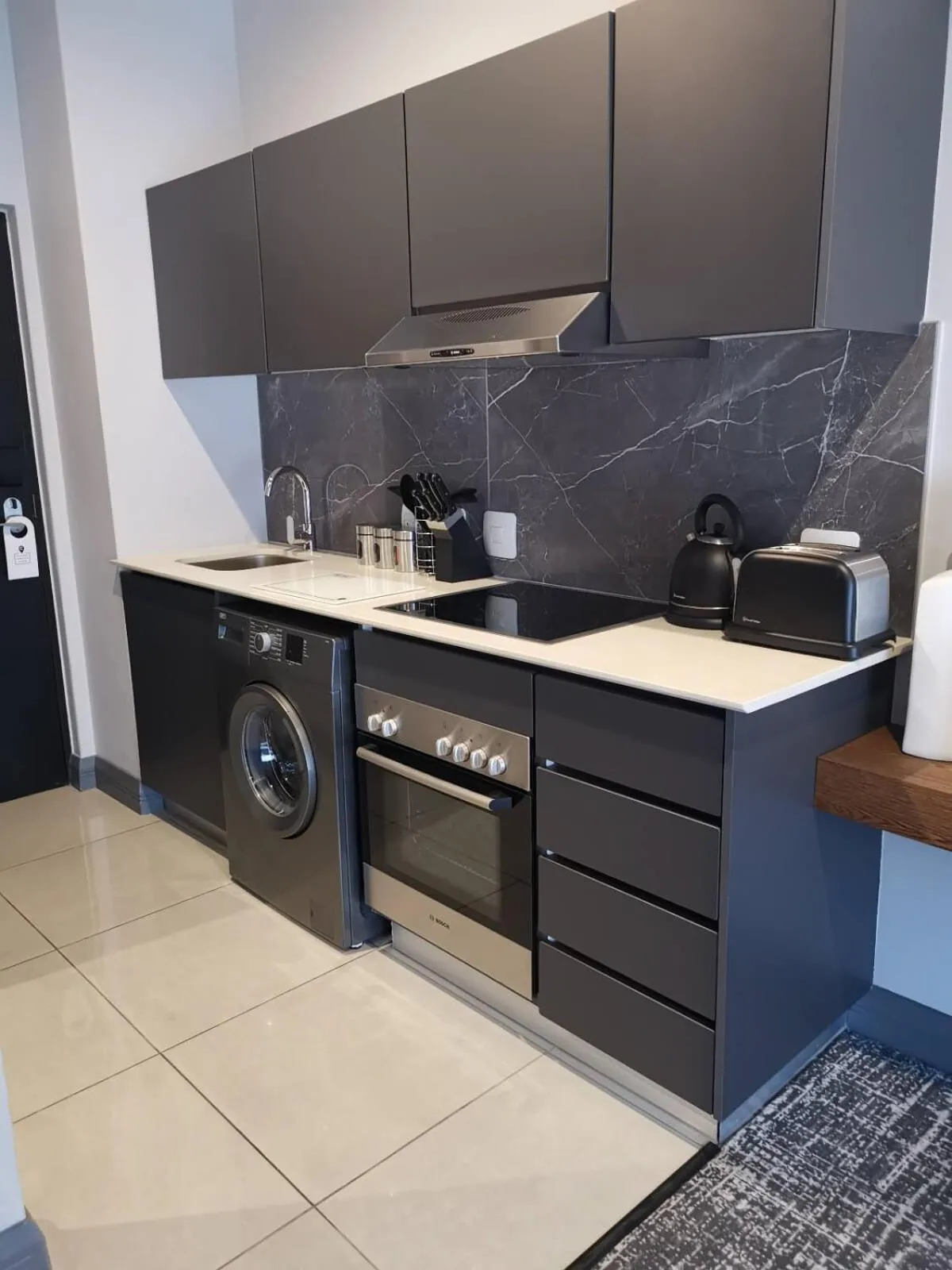 Kitchen or kitchenette in The Capital Melrose