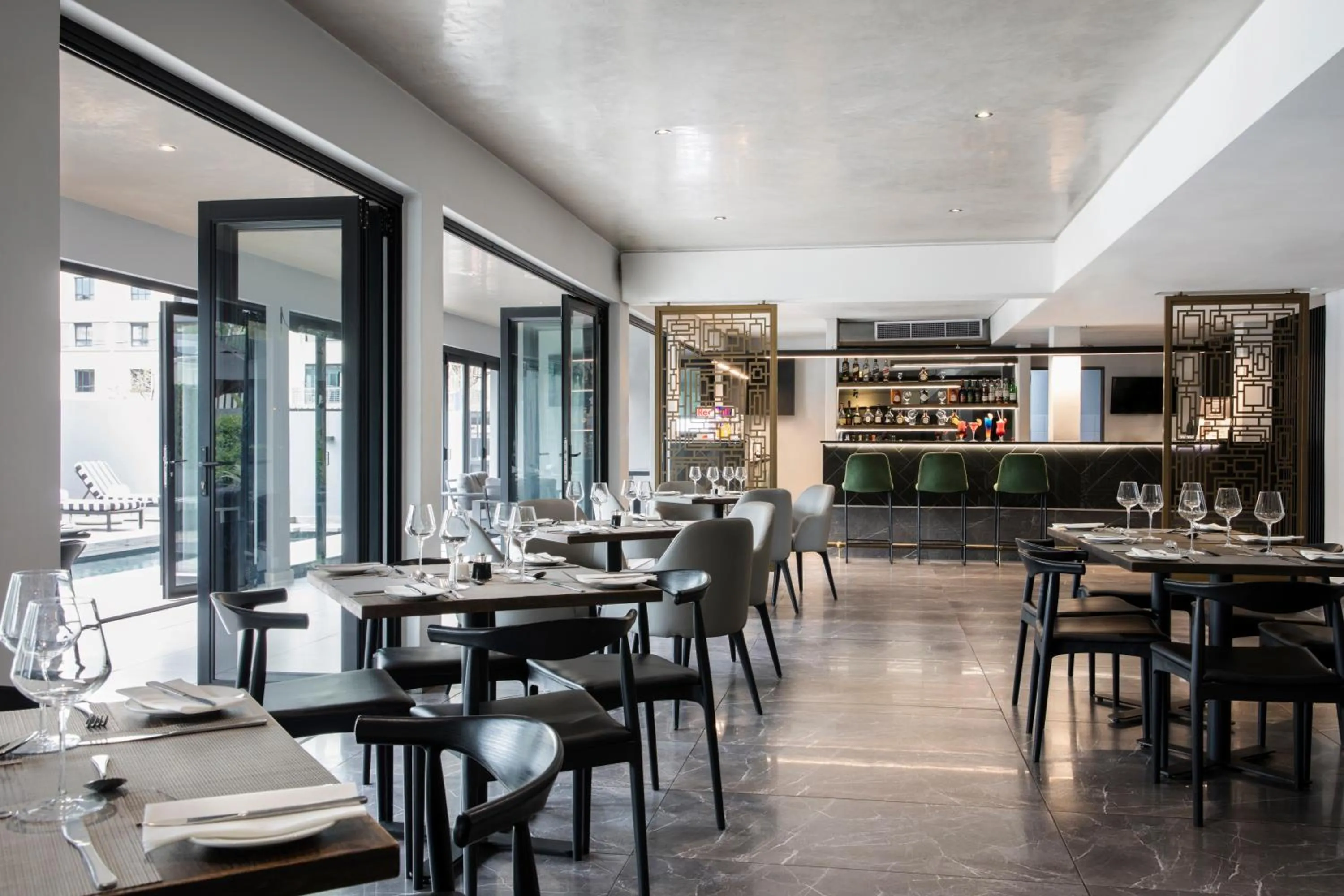 Restaurant/places to eat in The Capital Melrose