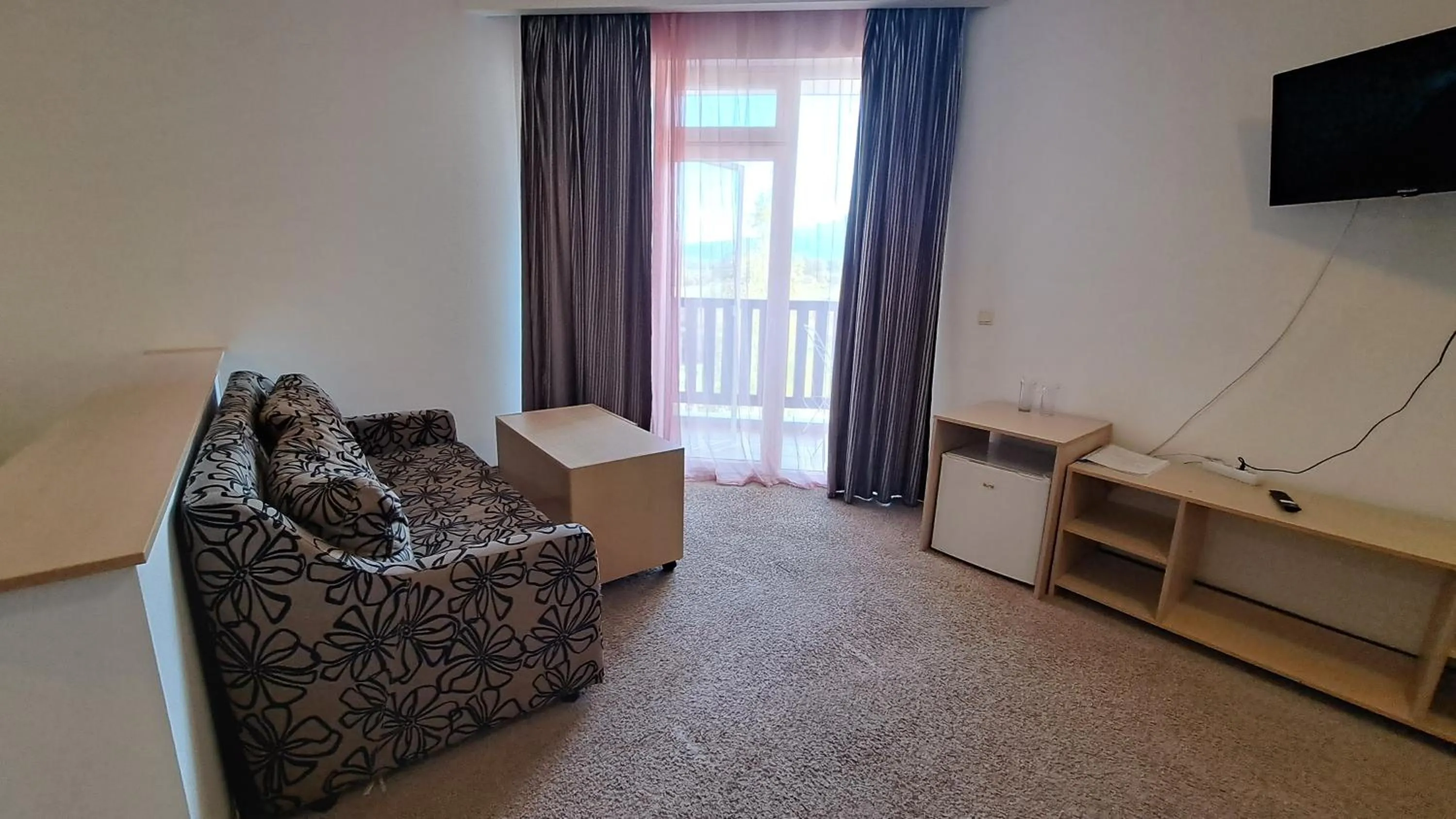 Thermal Hotel Seven Seasons