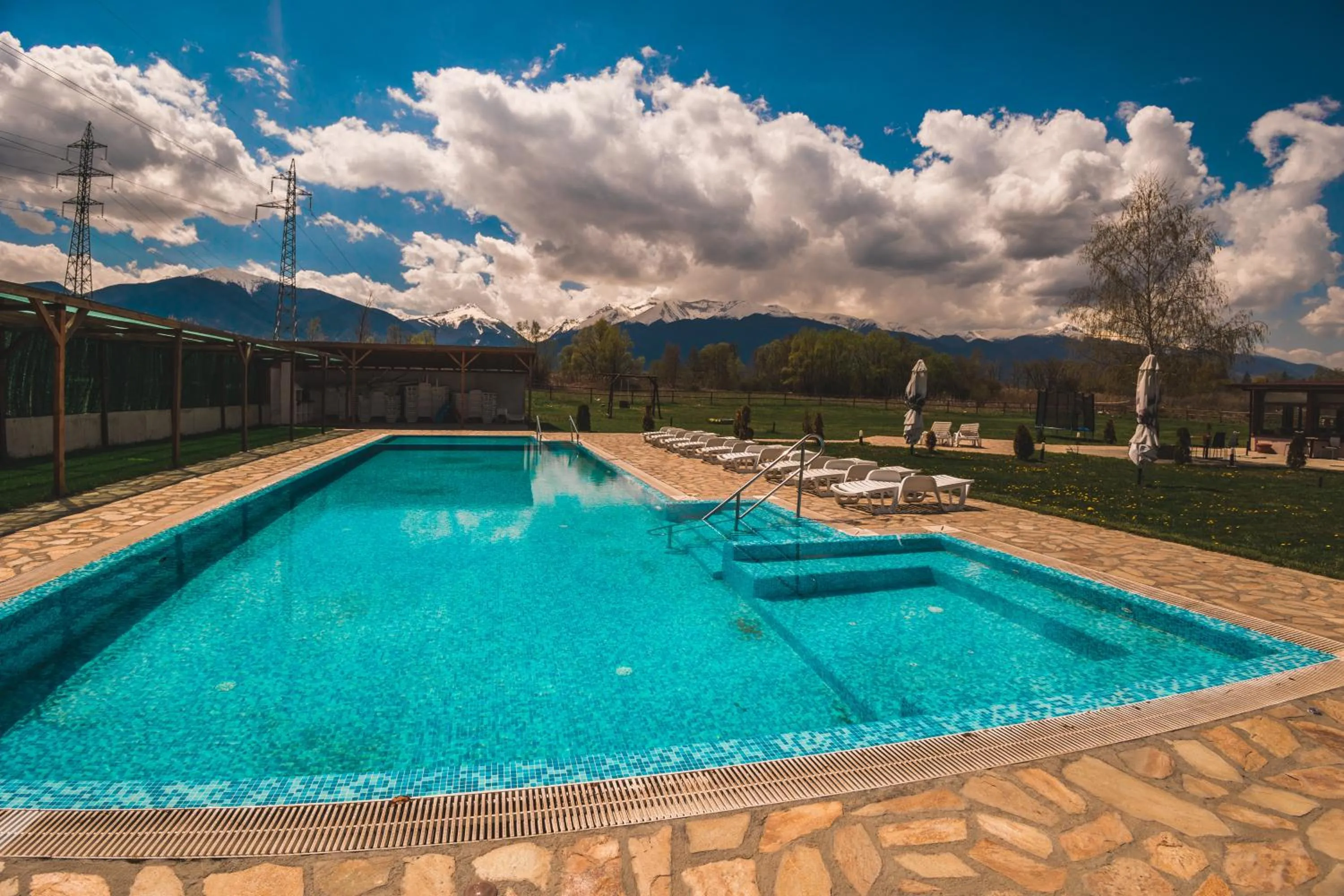 Swimming pool in Thermal Hotel Seven Seasons