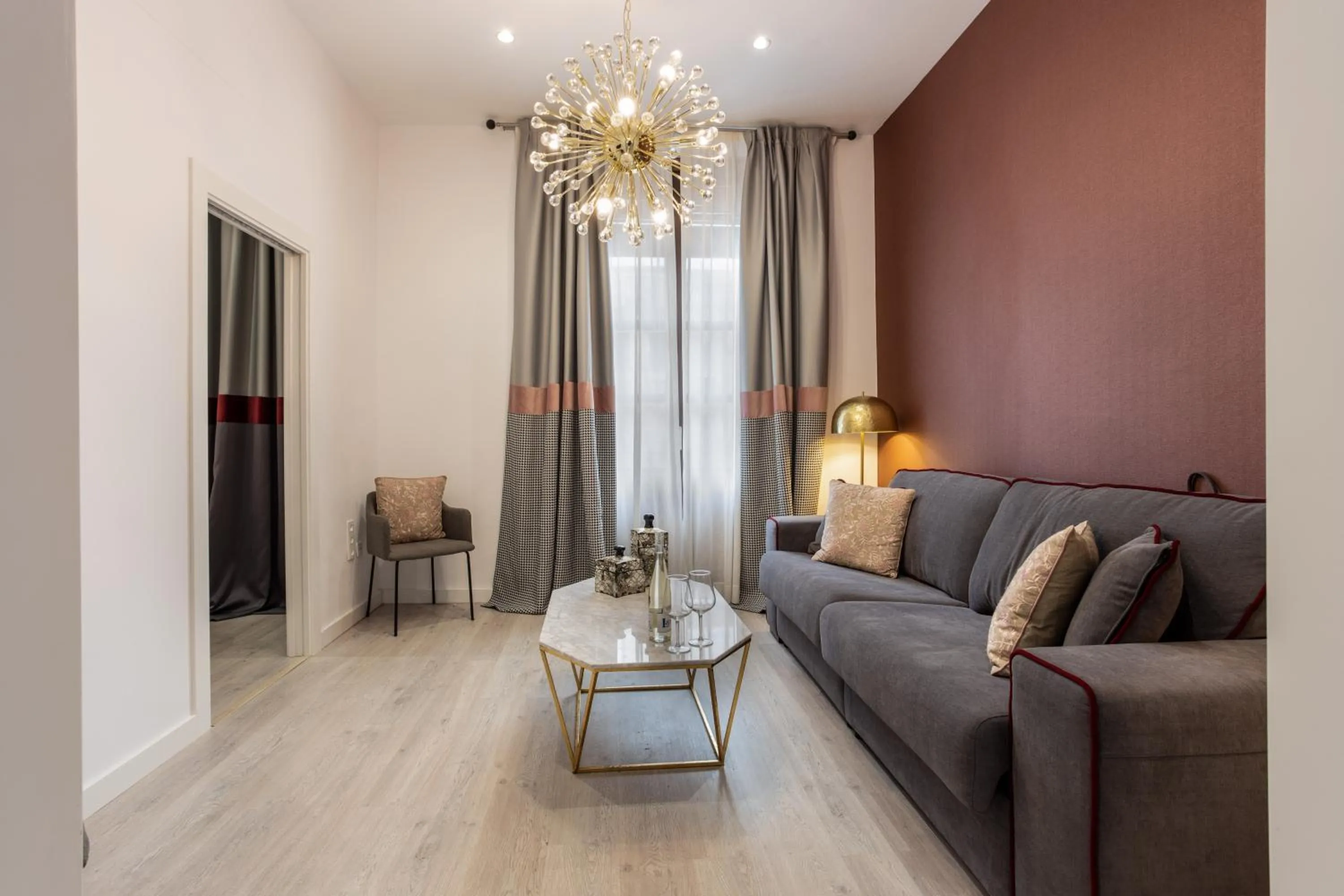 Seating area in BiBo Suites Plaza Nueva