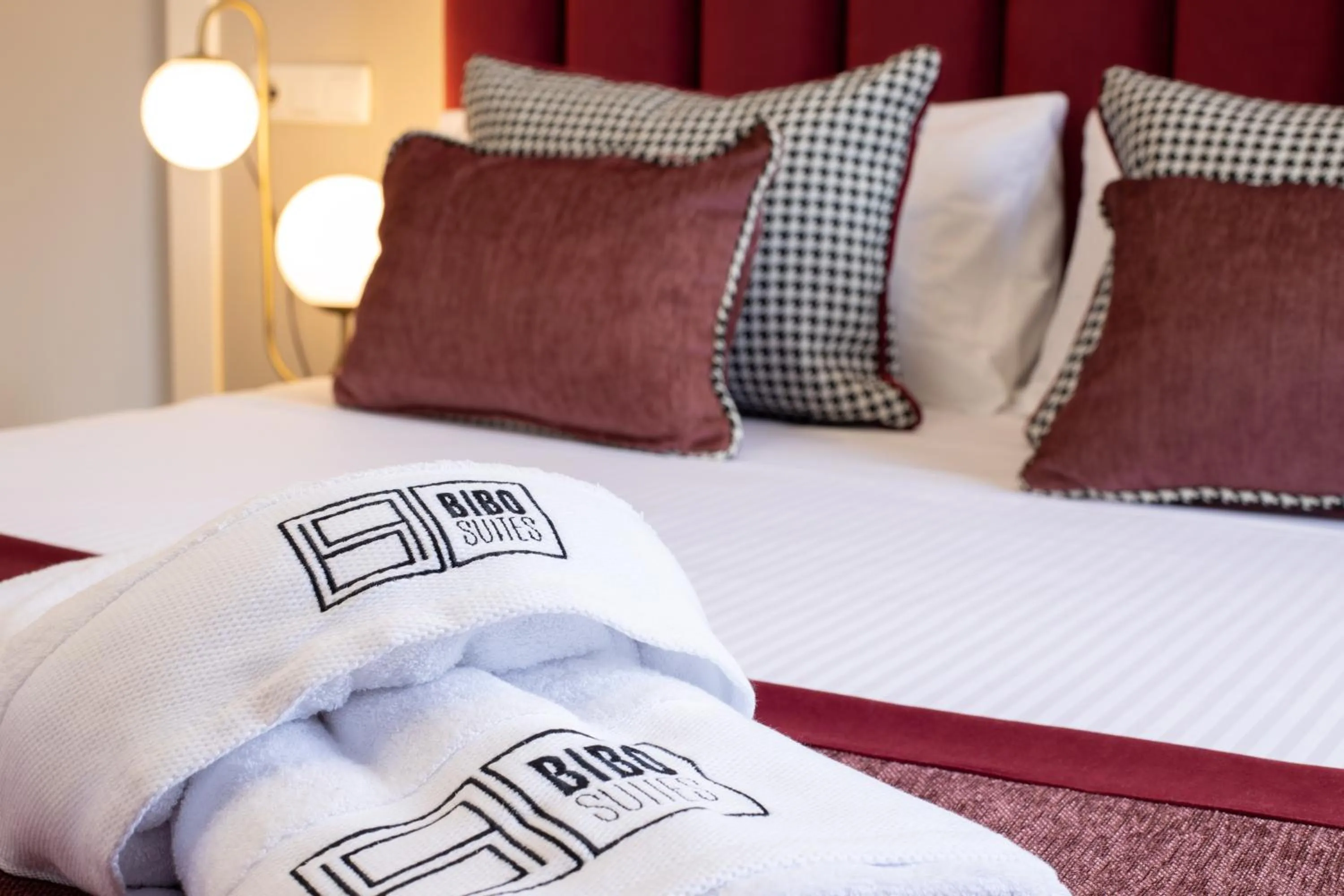 Bed in BiBo Suites Plaza Nueva