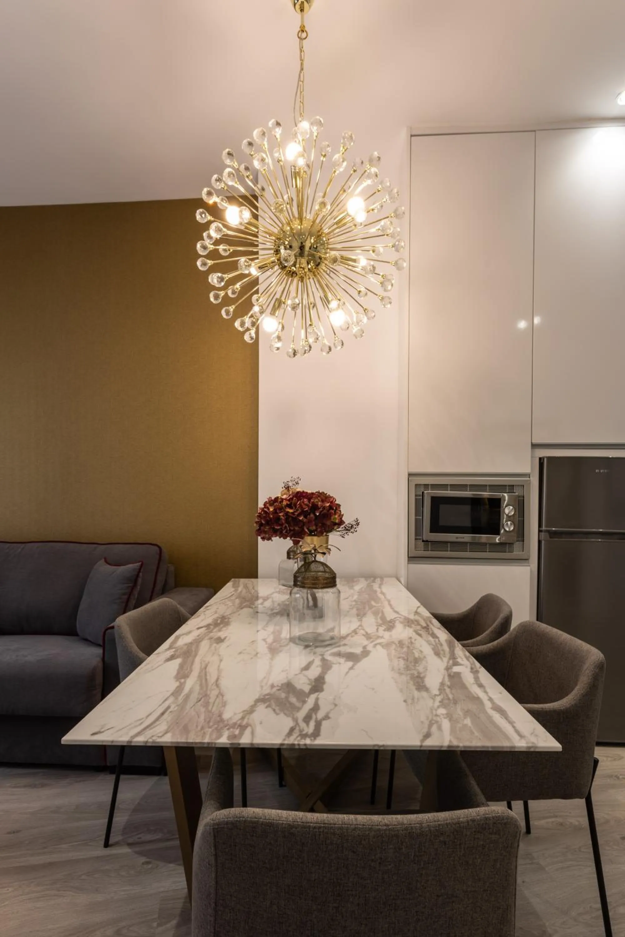 Kitchen or kitchenette in BiBo Suites Plaza Nueva