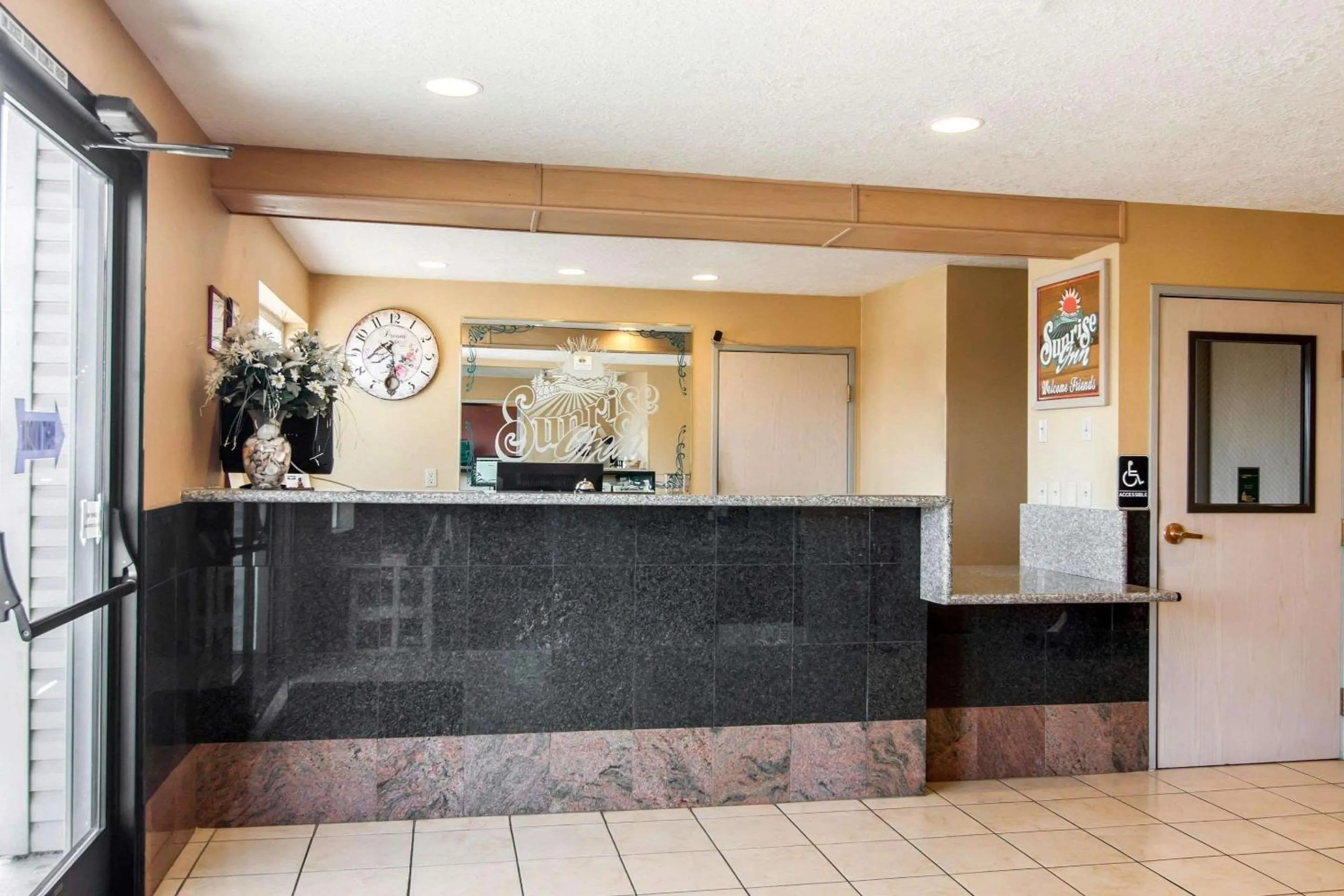 Lobby or reception in Bridgeway Inn & Suites