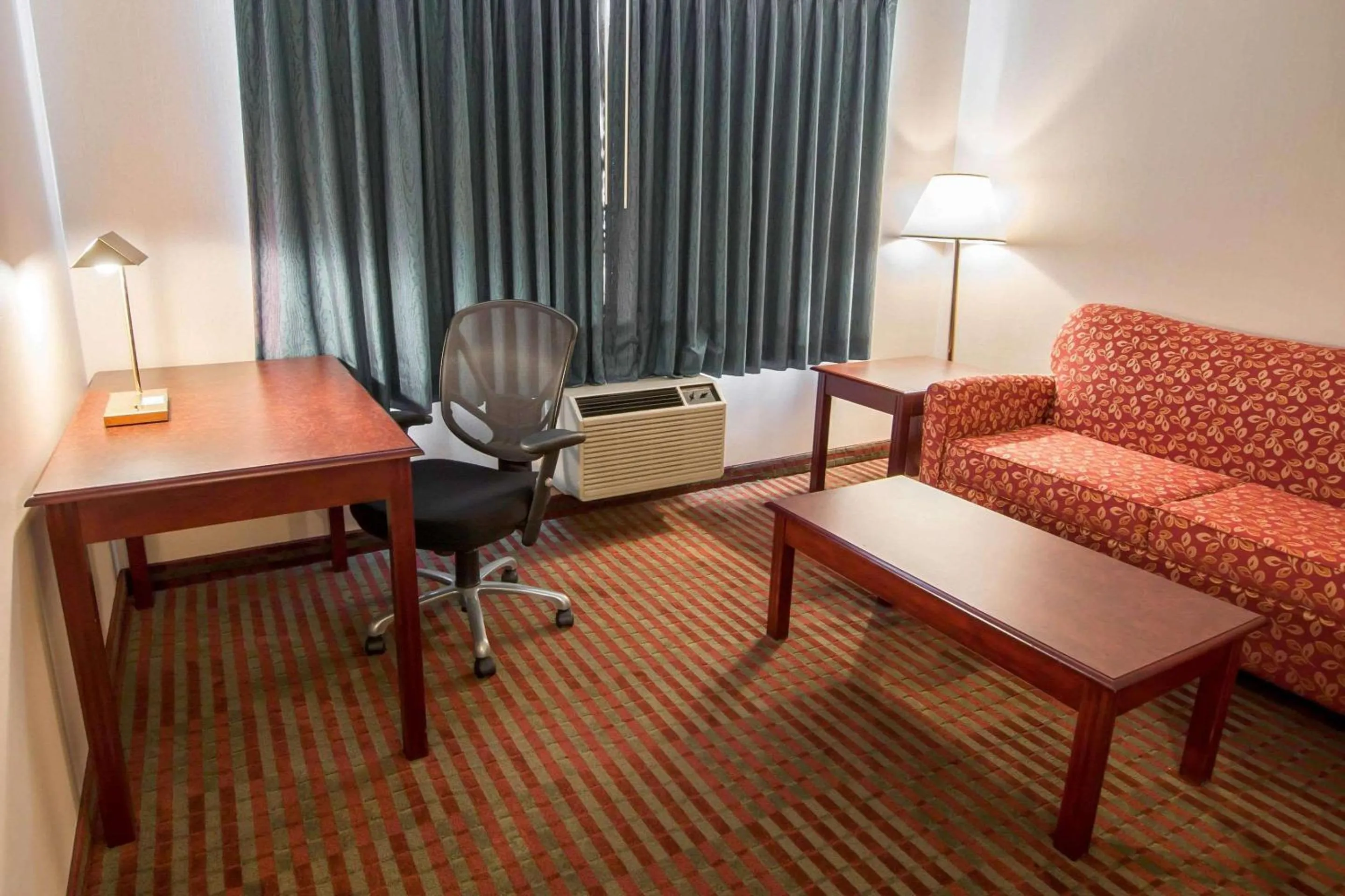 Photo of the whole room in Bridgeway Inn & Suites