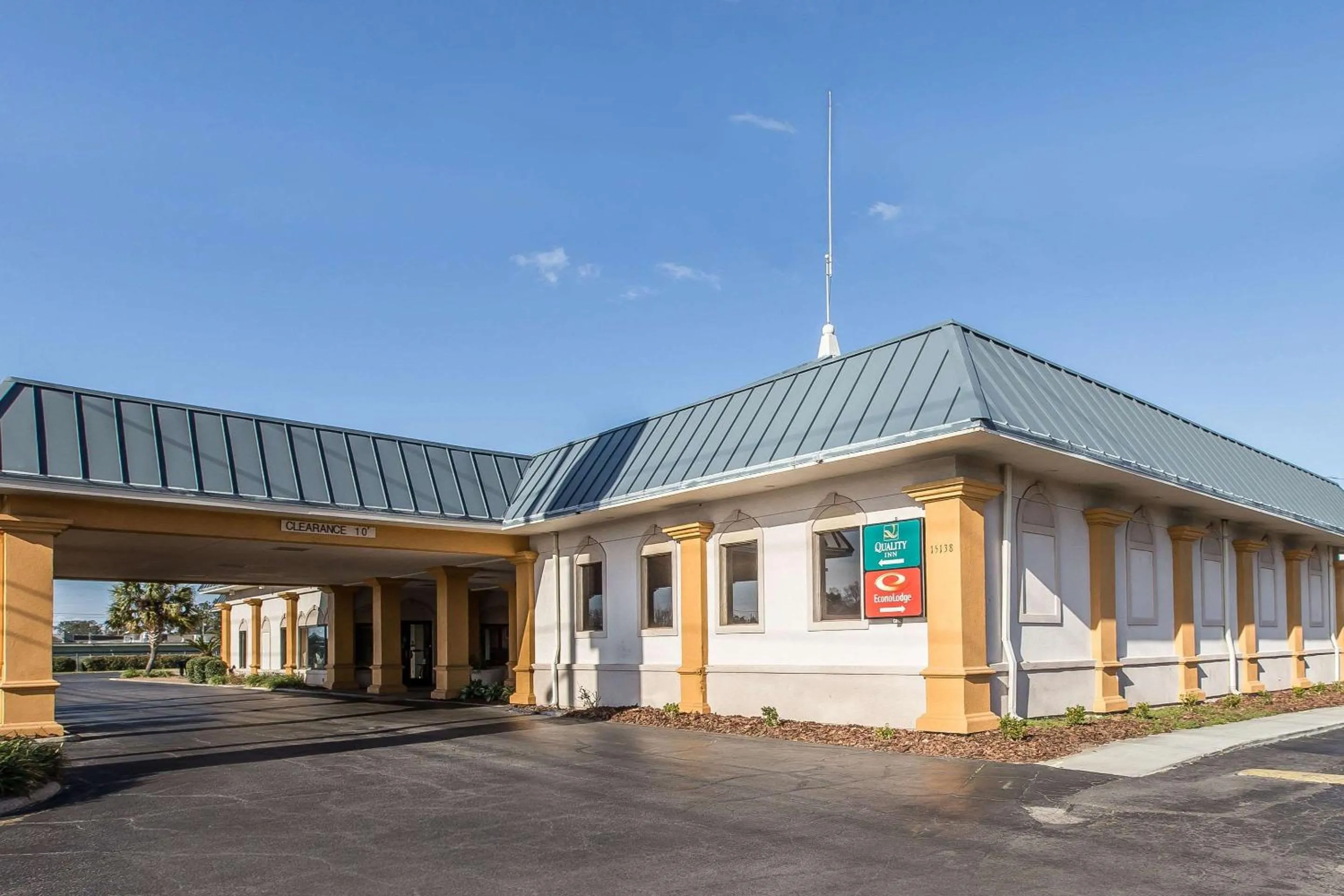 Property building in Econo Lodge Thomasville