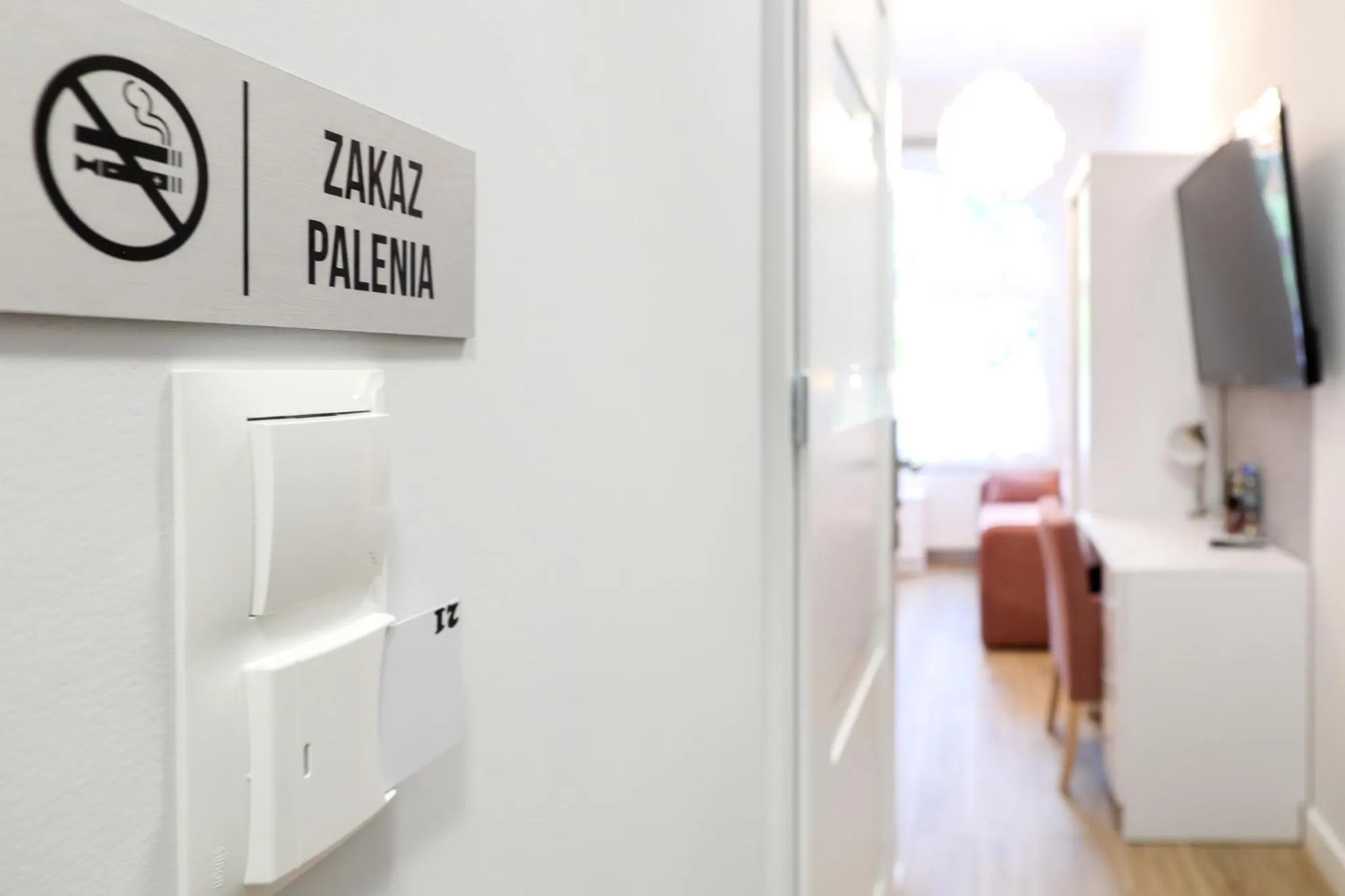 TV and multimedia in Dworek Różany Hotel & Restauracja