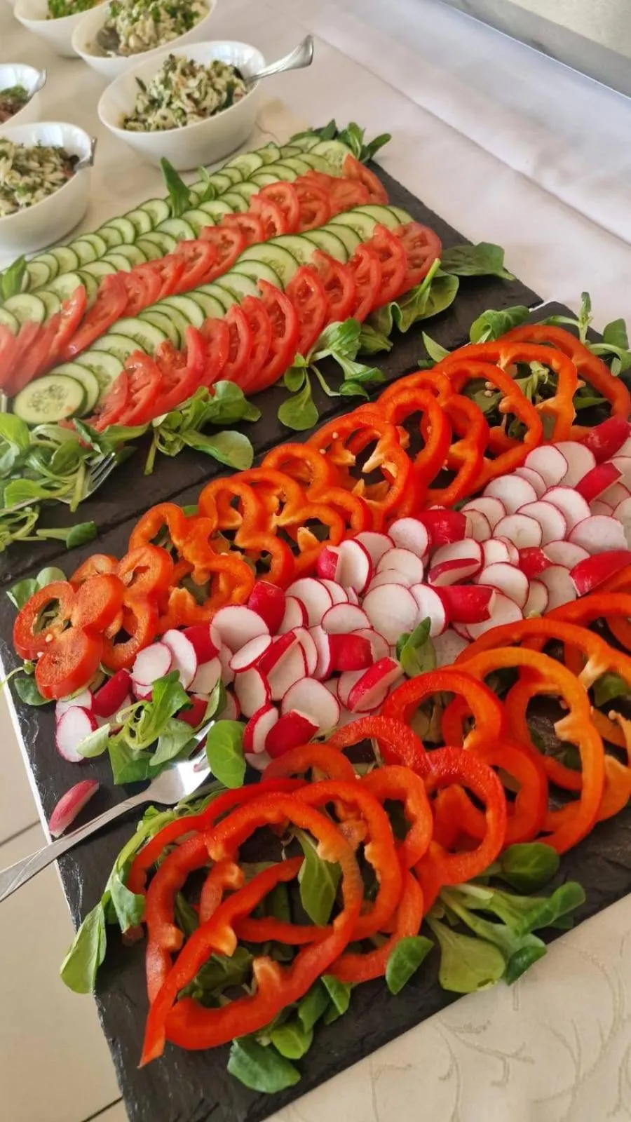 Buffet breakfast in Dworek Różany Hotel & Restauracja