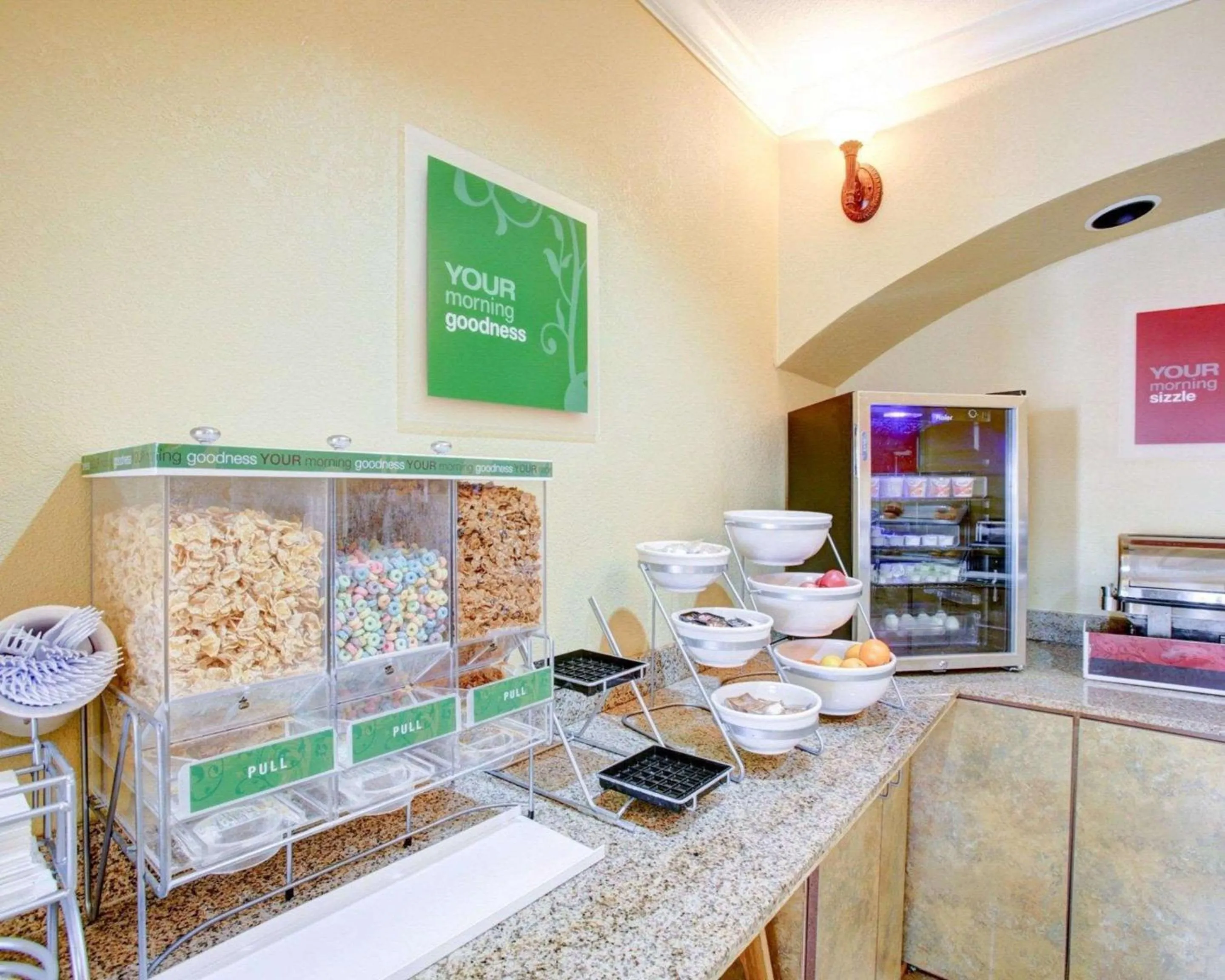 Restaurant/places to eat in Comfort Suites Brenham